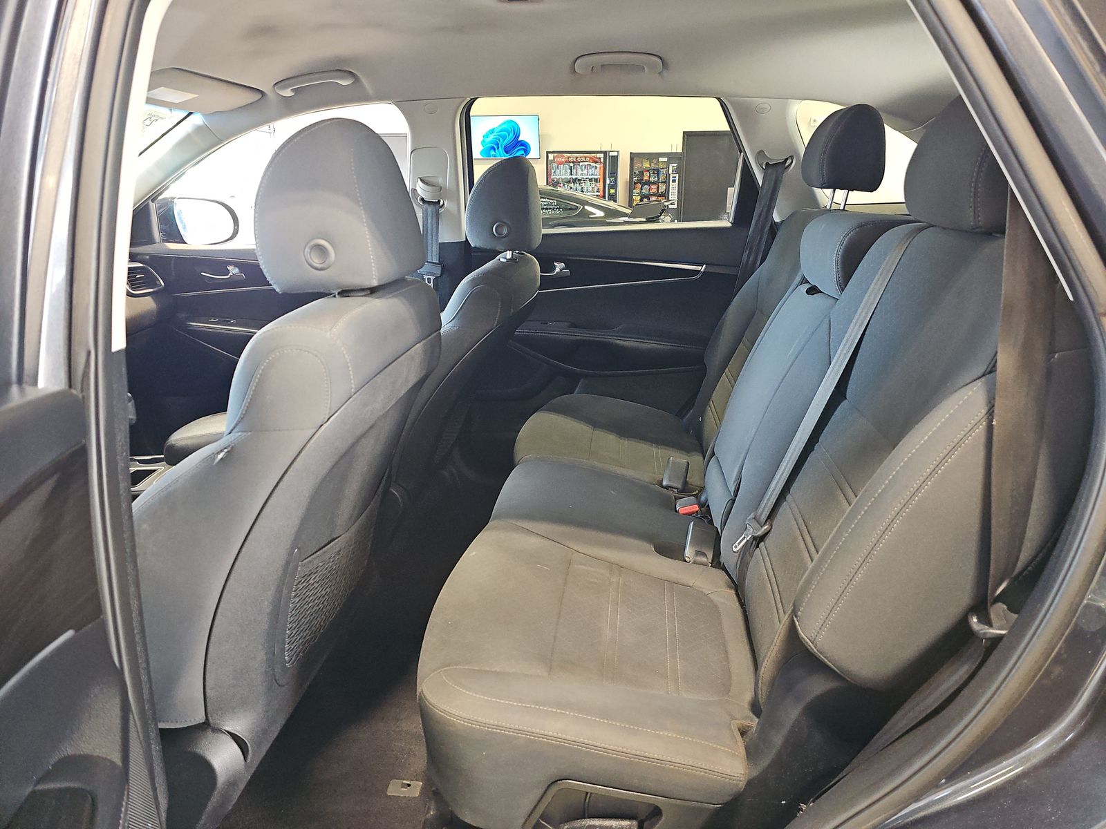 2019 Kia Sorento S FWD