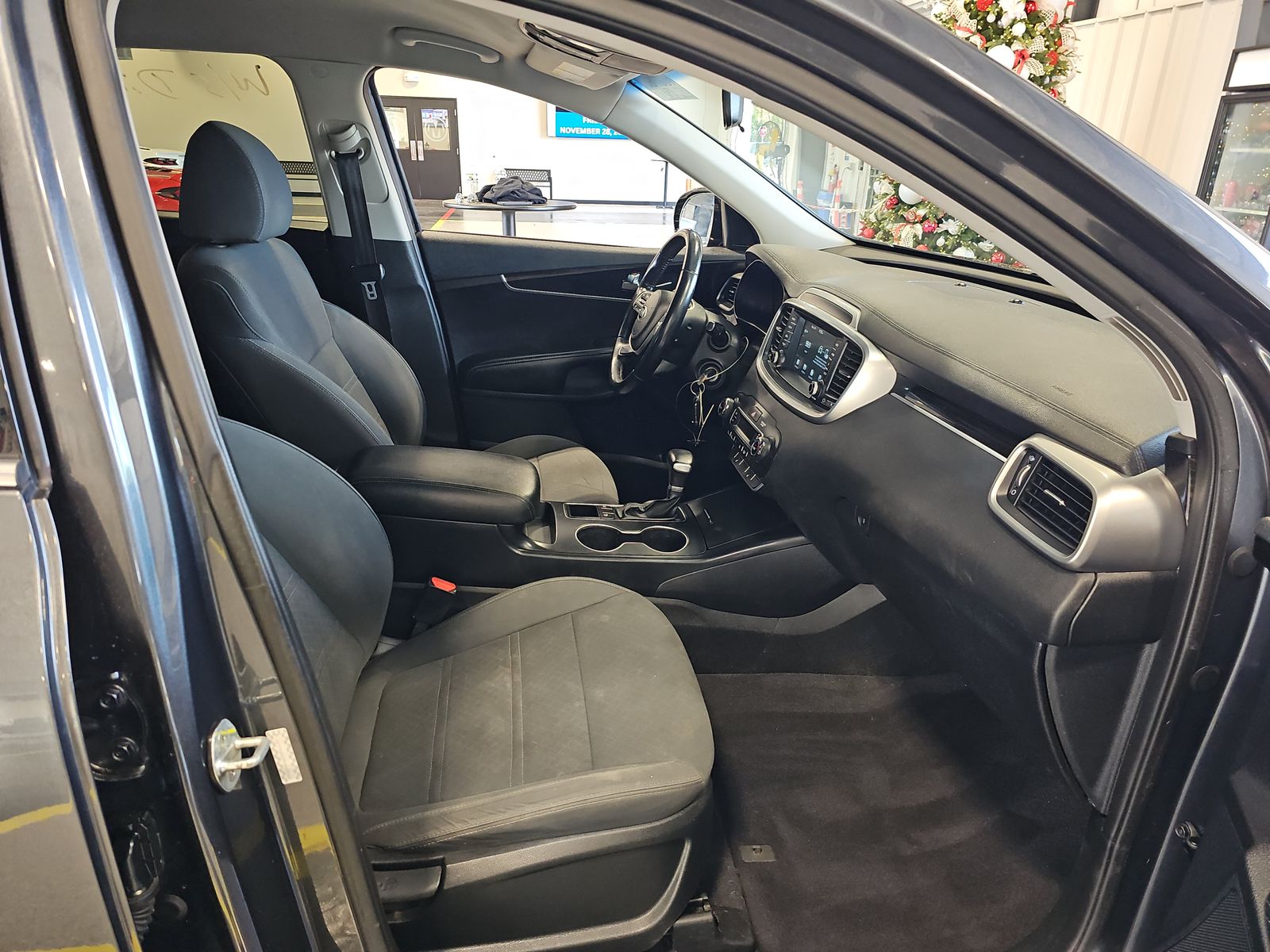 2019 Kia Sorento S FWD