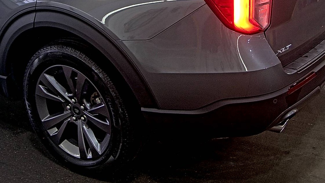 2023 Ford Explorer XLT AWD