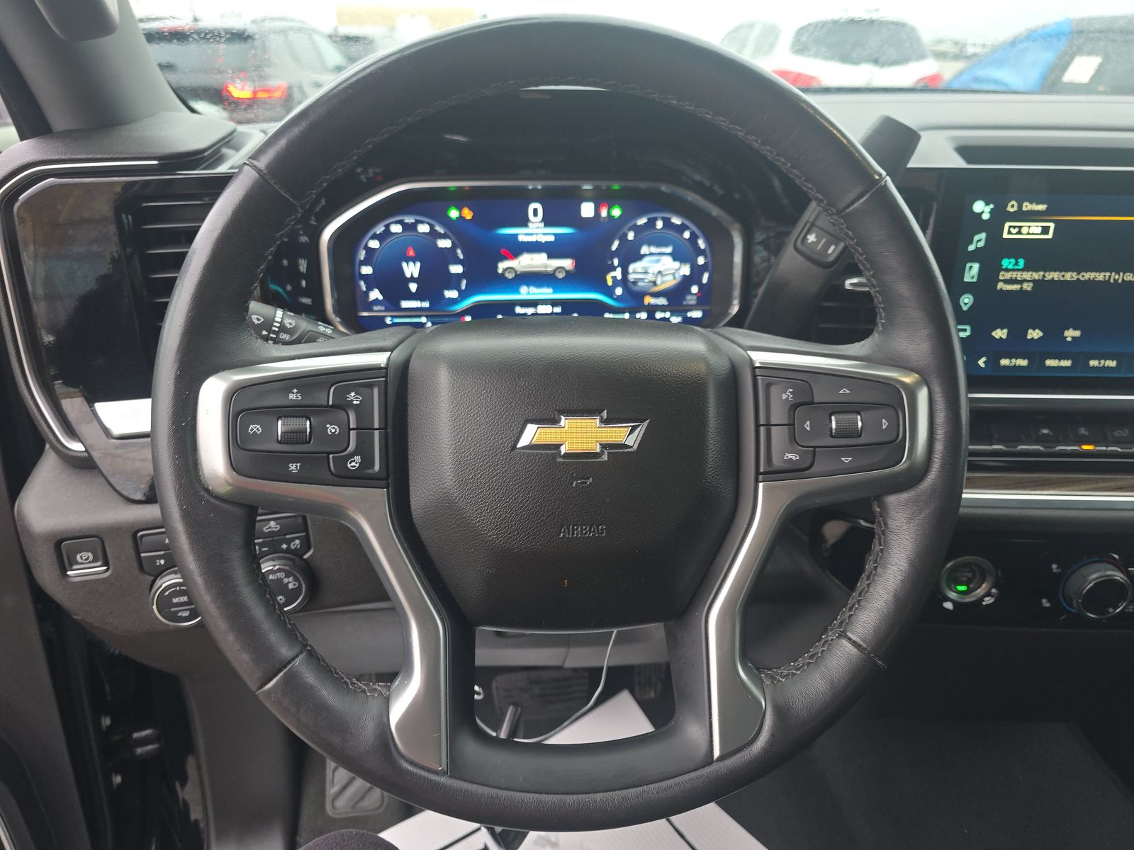 2022 Chevrolet Silverado 1500 LT AWD