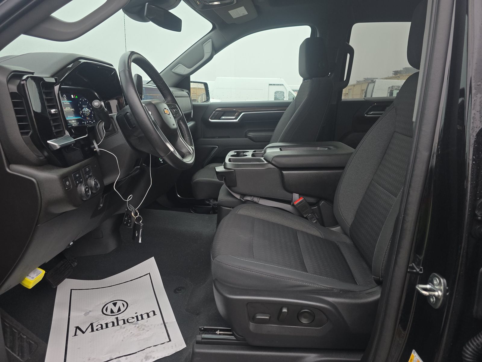 2022 Chevrolet Silverado 1500 LT AWD