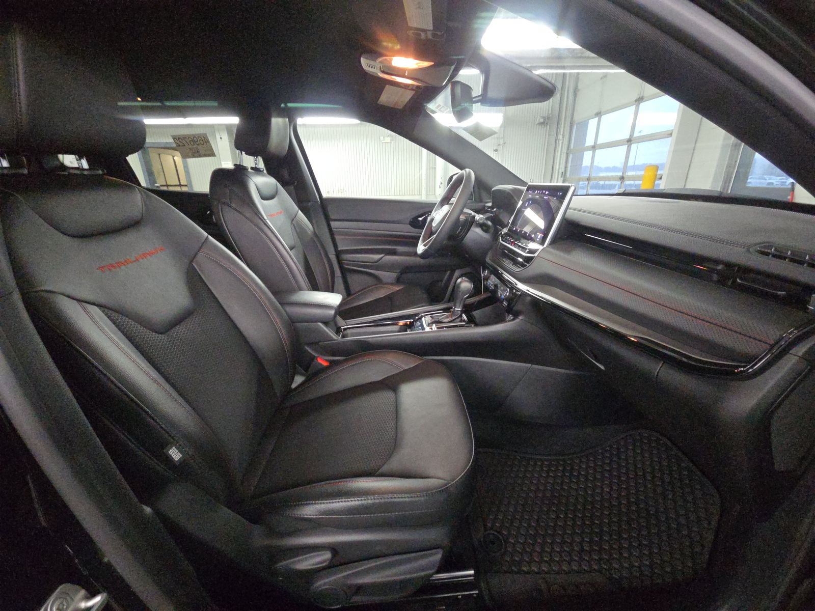 2025 Jeep Compass Trailhawk AWD