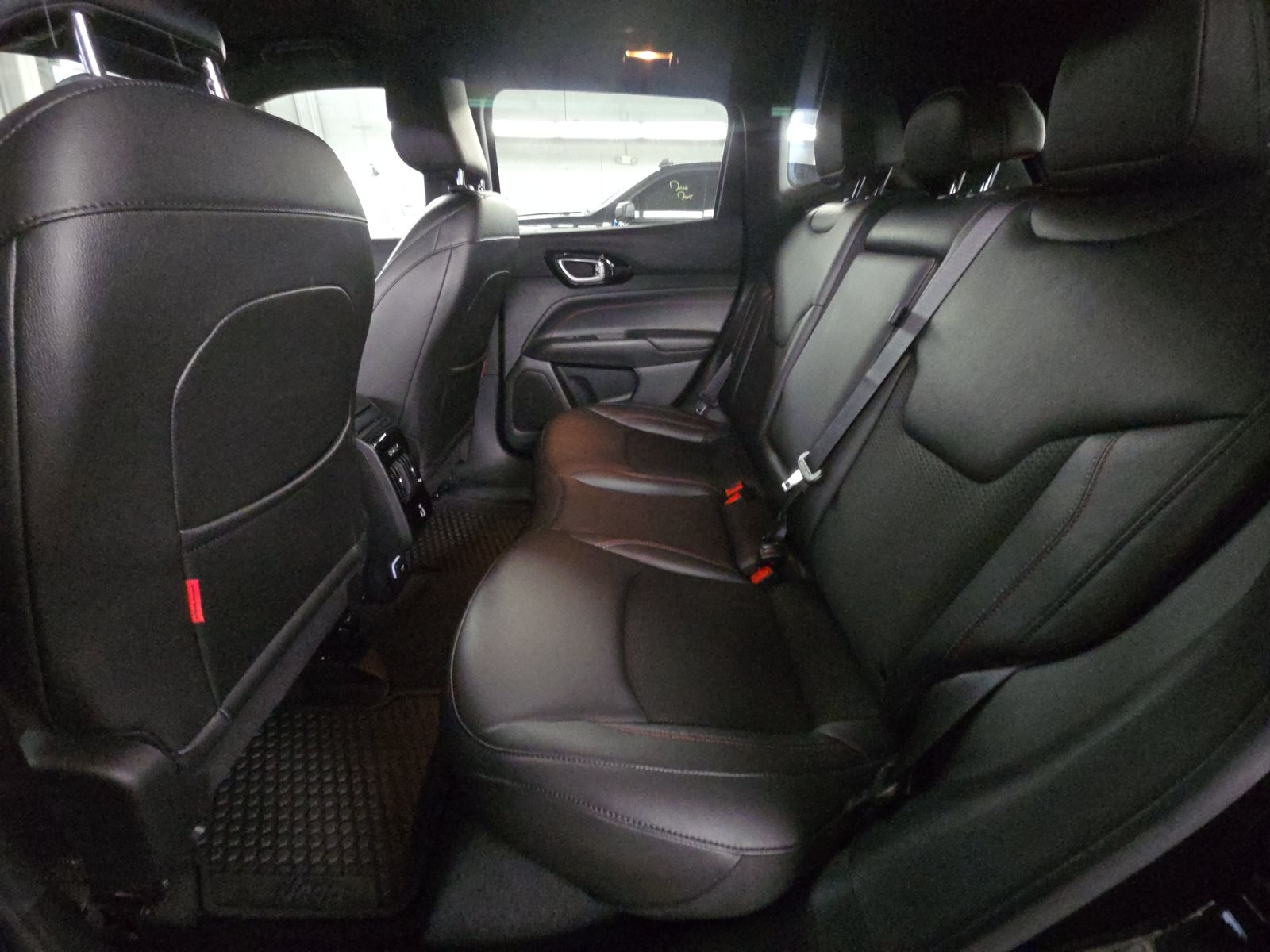 2025 Jeep Compass Trailhawk AWD