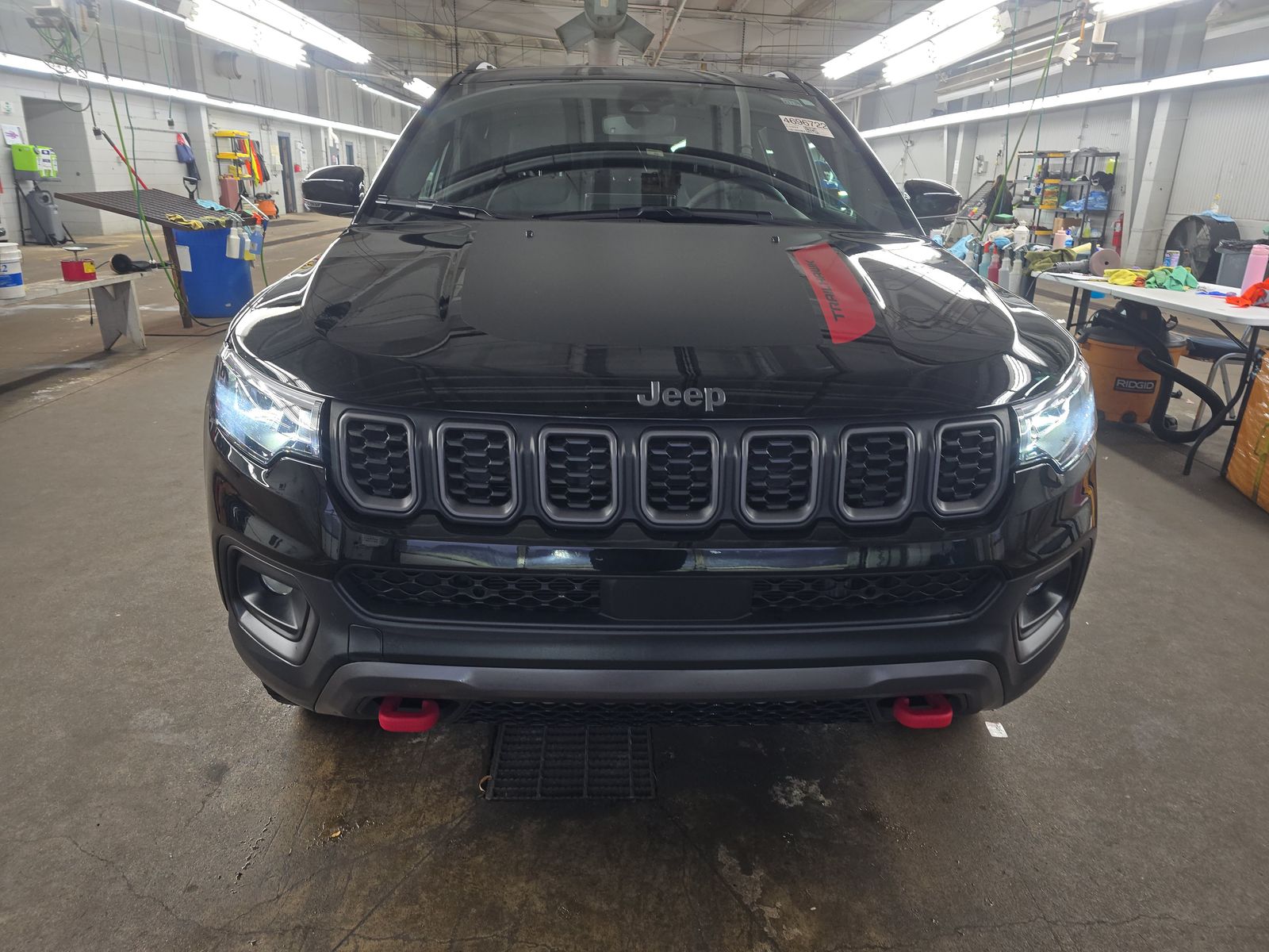 2025 Jeep Compass Trailhawk AWD
