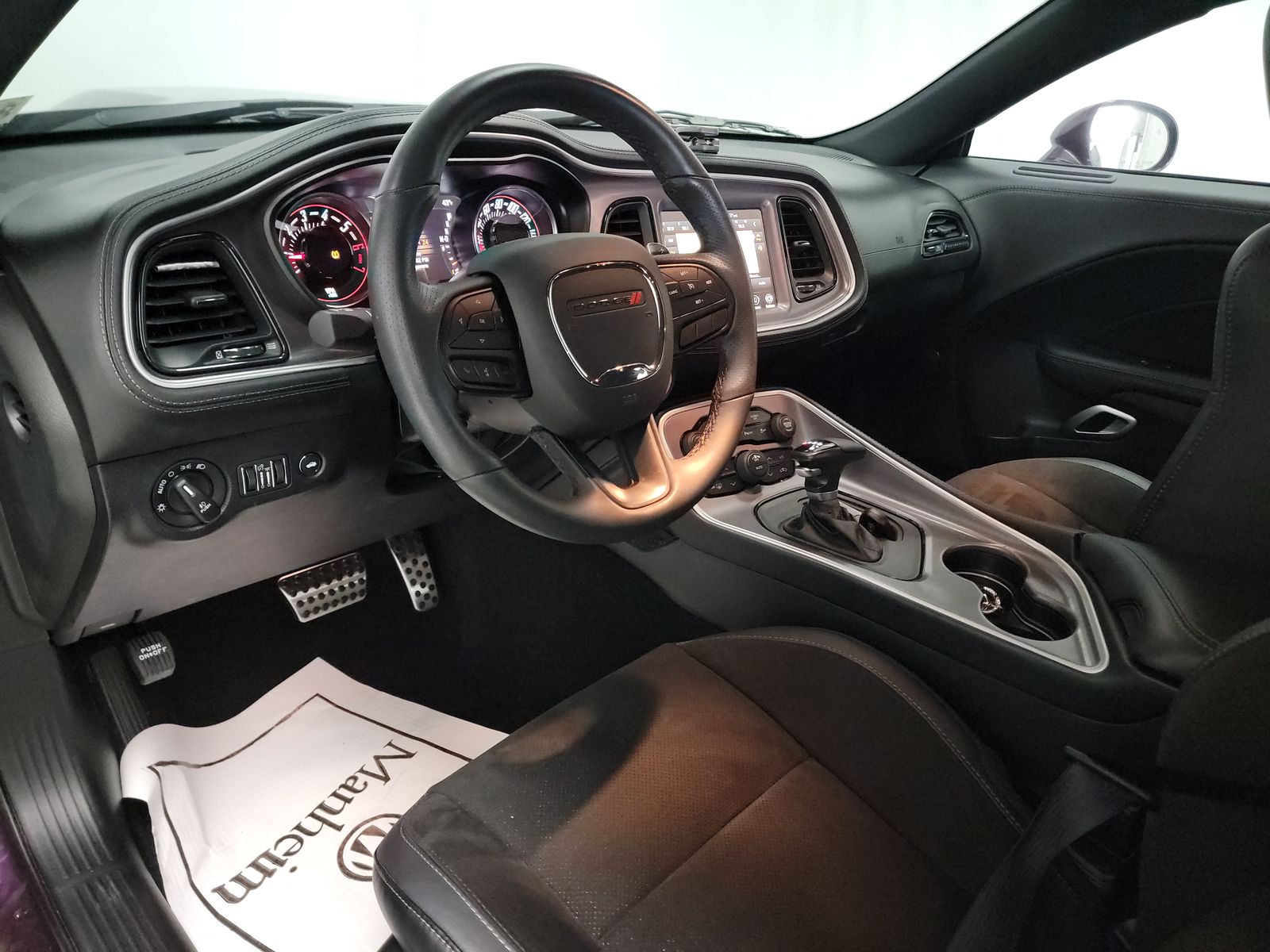 2022 Dodge Challenger R/T RWD