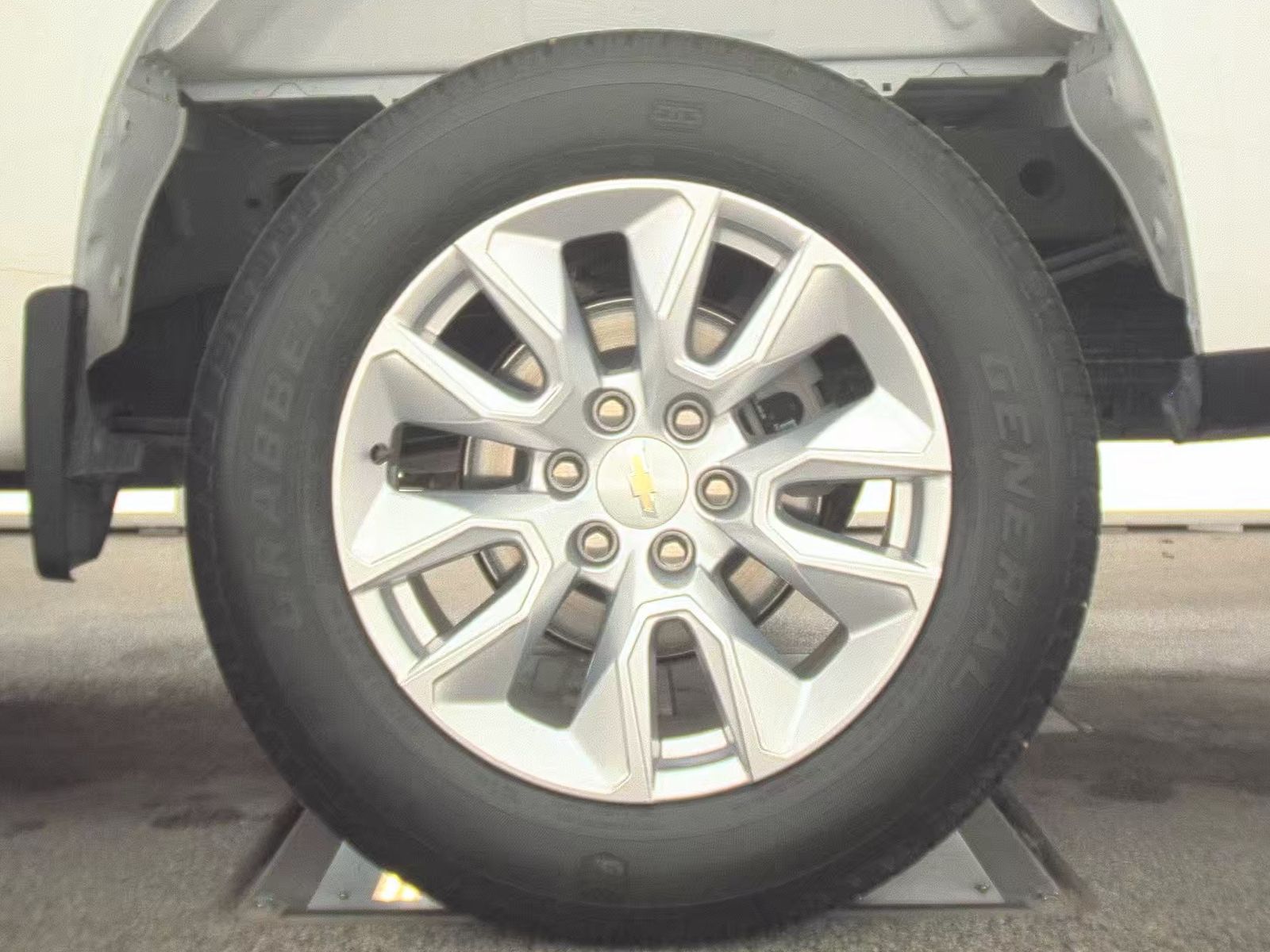 2022 Chevrolet Silverado 1500 Custom RWD