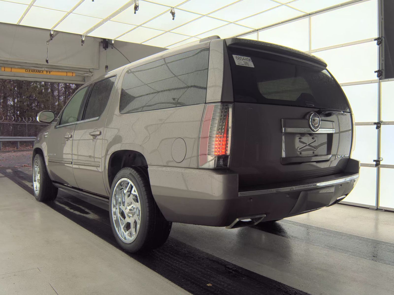 2014 Cadillac Escalade ESV Premium RWD