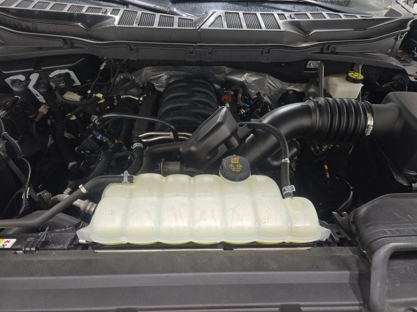 2024 Ford F-150 Lariat AWD