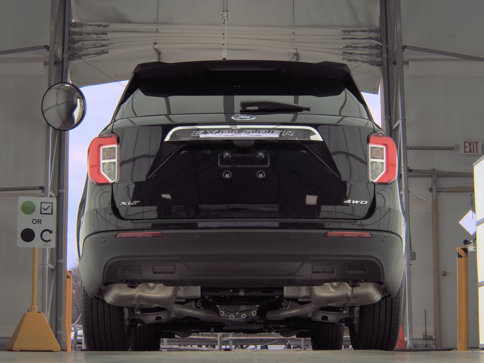 2022 Ford Explorer XLT AWD