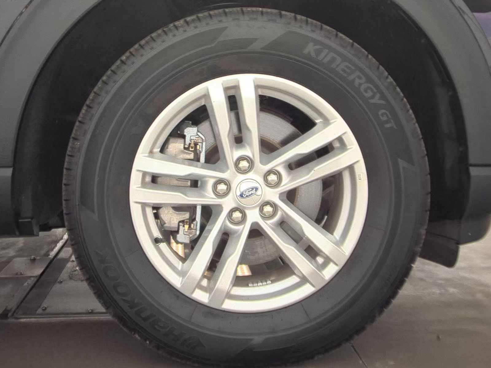 2022 Ford Explorer XLT AWD