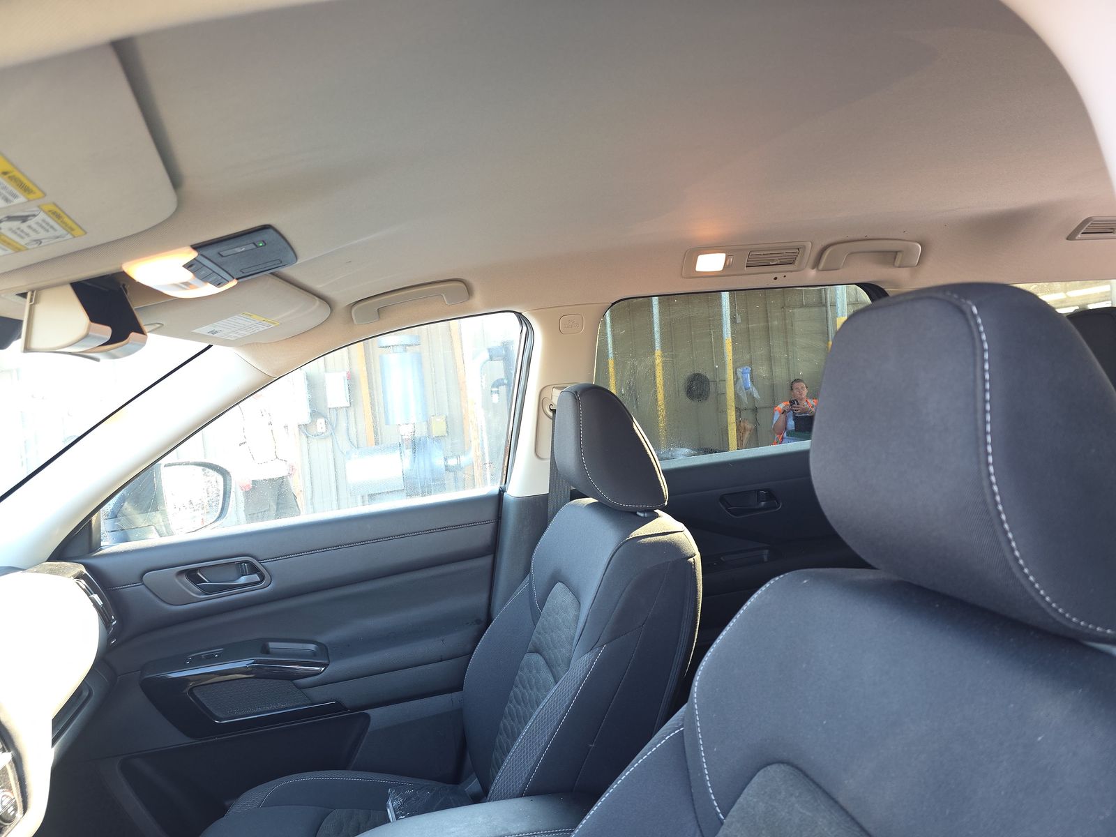 2024 Nissan Pathfinder SV FWD