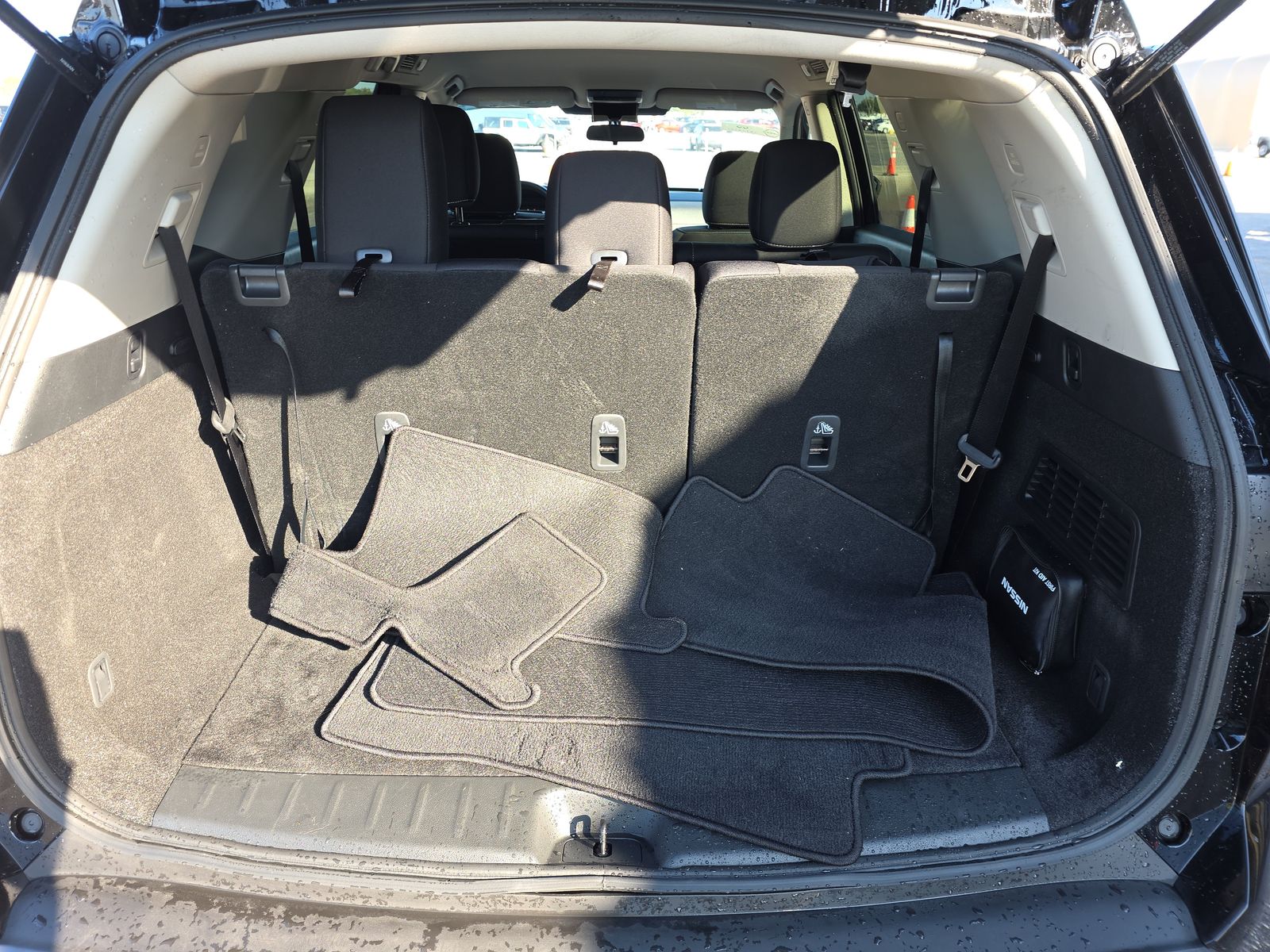 2024 Nissan Pathfinder SV FWD