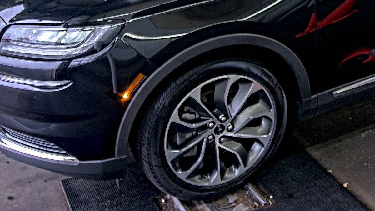 2022 Lincoln Nautilus Reserve AWD
