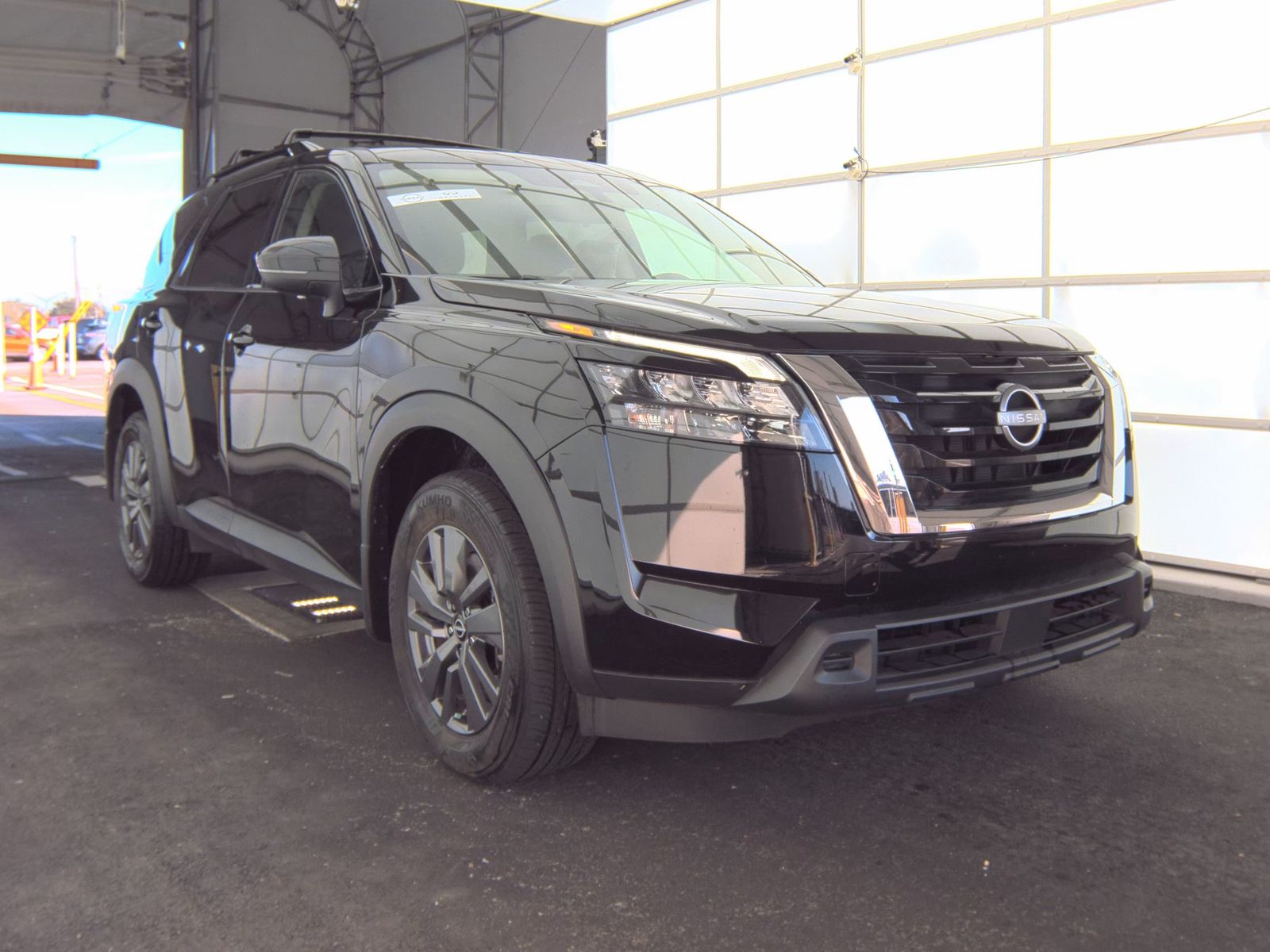 2024 Nissan Pathfinder SV FWD