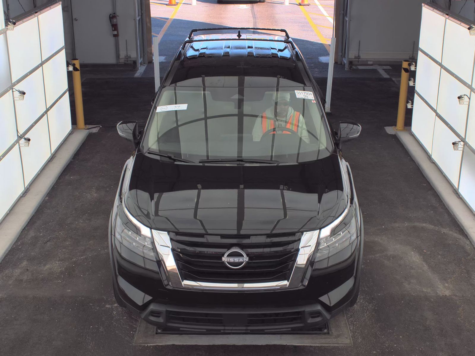 2024 Nissan Pathfinder SV FWD