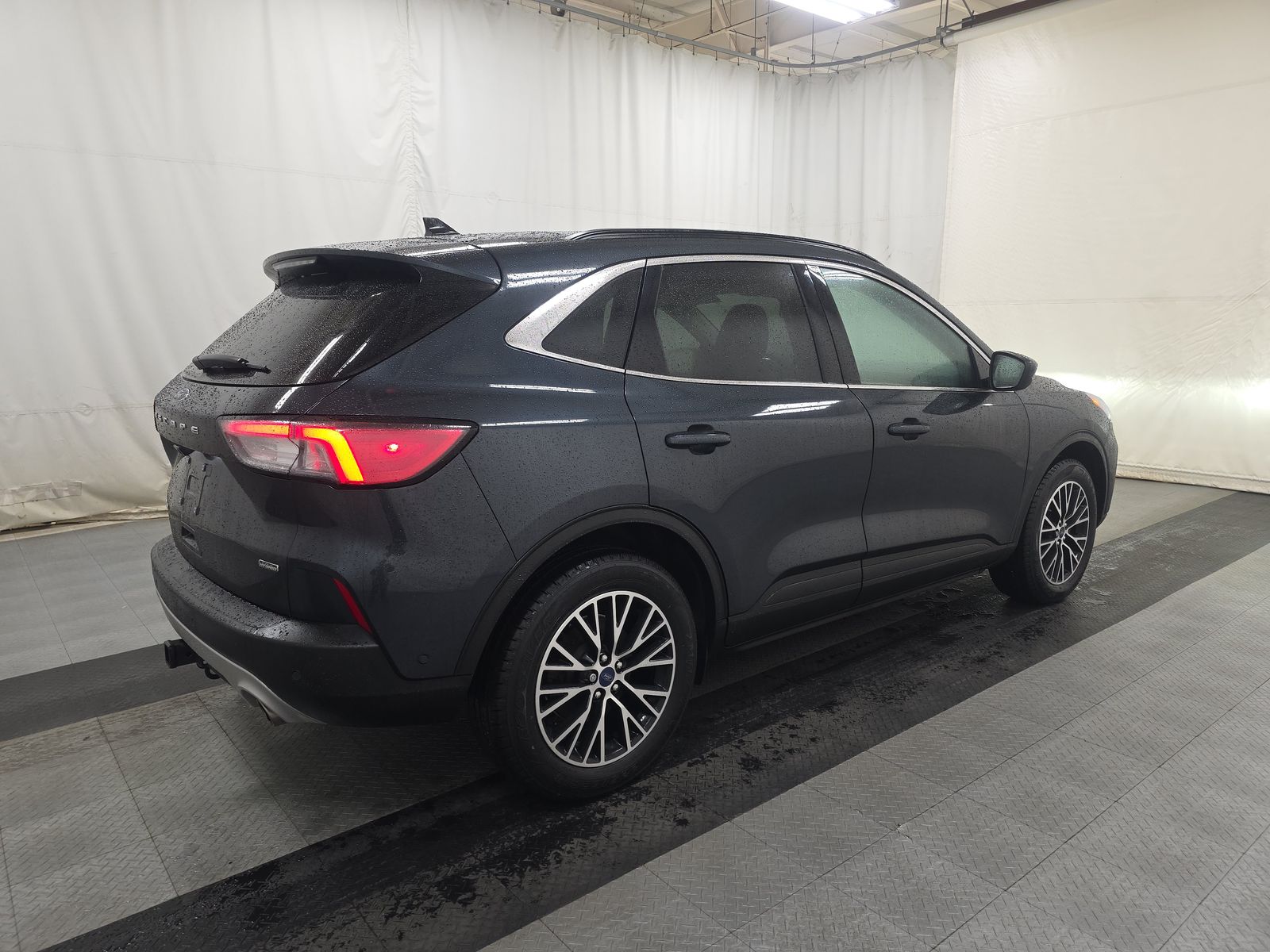 2022 Ford Escape Plug-In Hybrid Titanium FWD