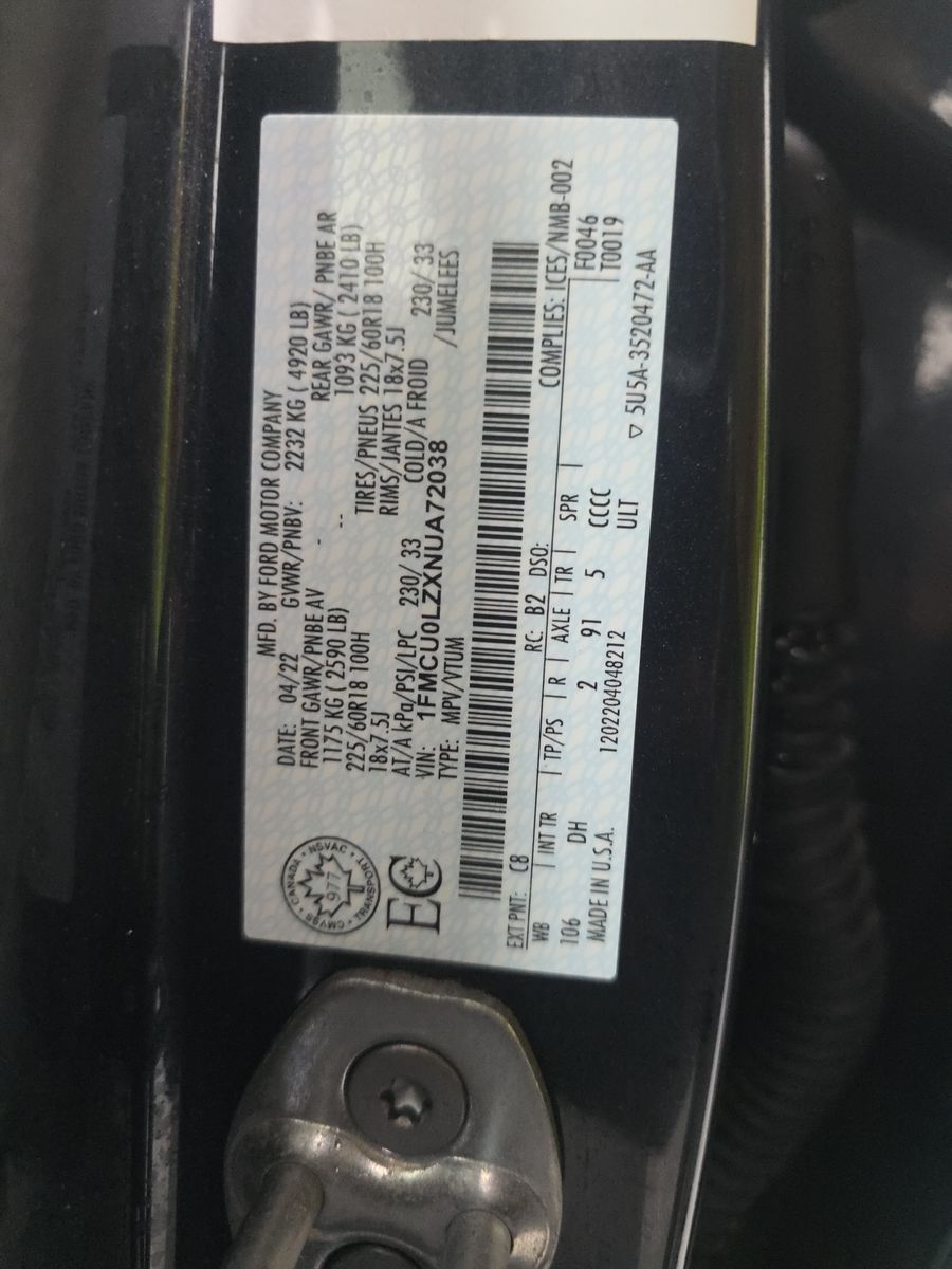 2022 Ford Escape Plug-In Hybrid Titanium FWD