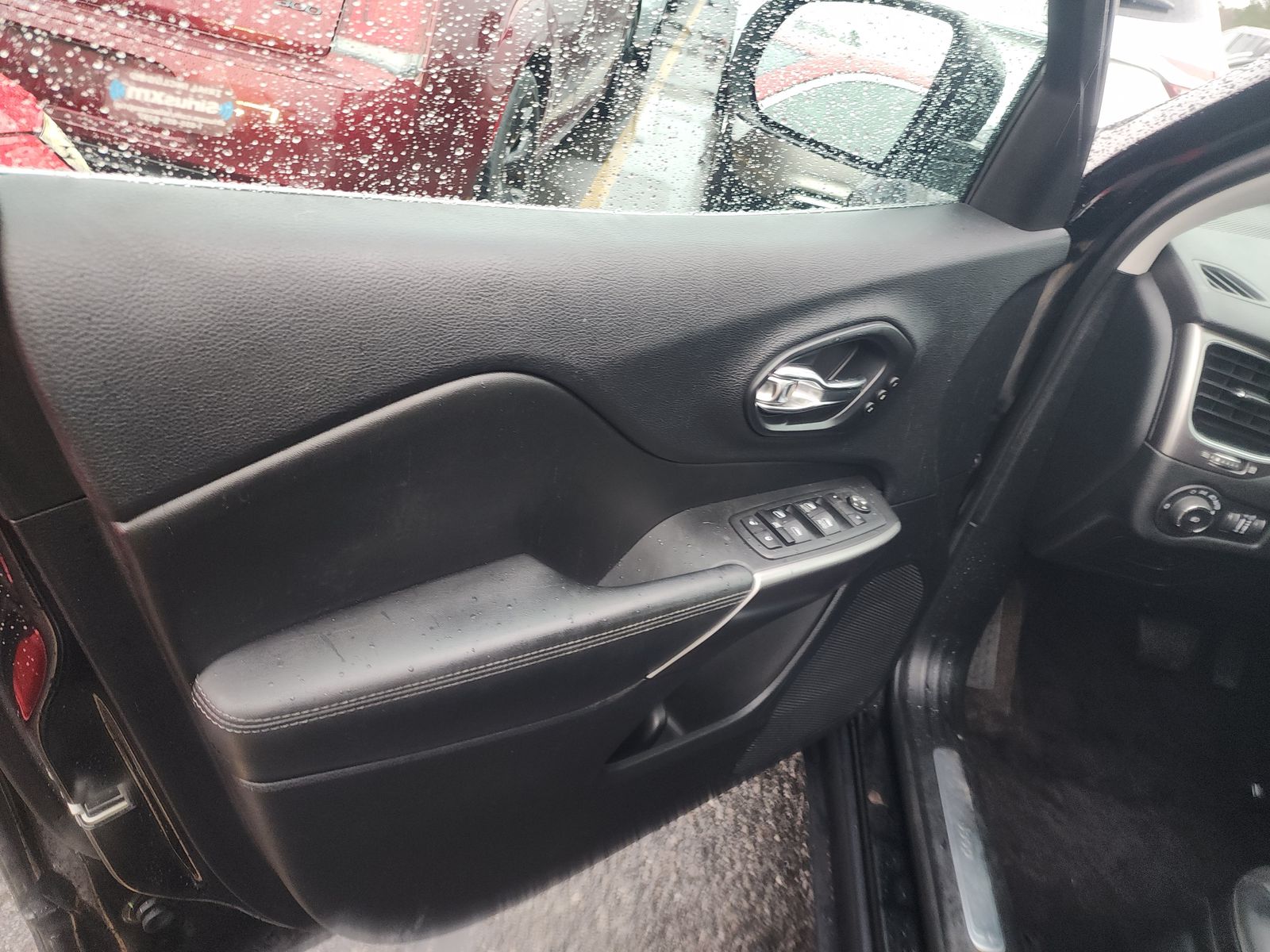 2019 Jeep Cherokee Limited AWD