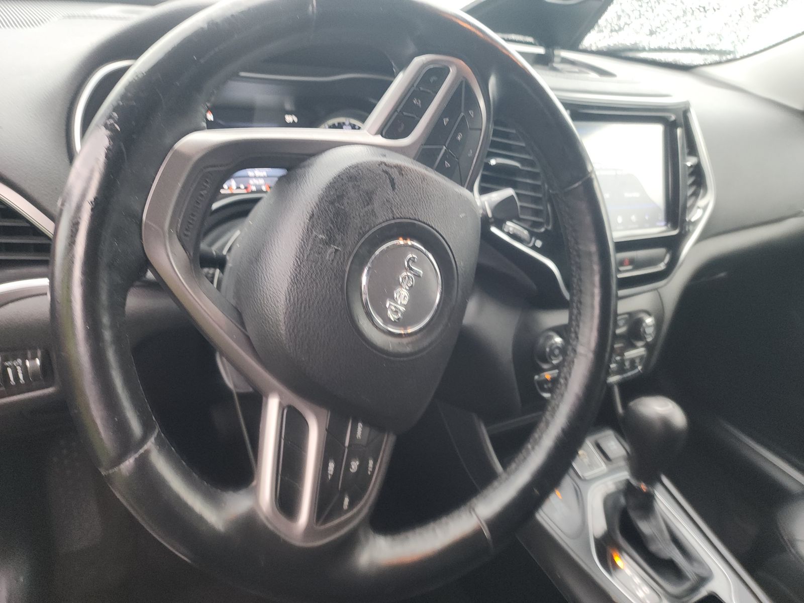 2019 Jeep Cherokee Limited AWD