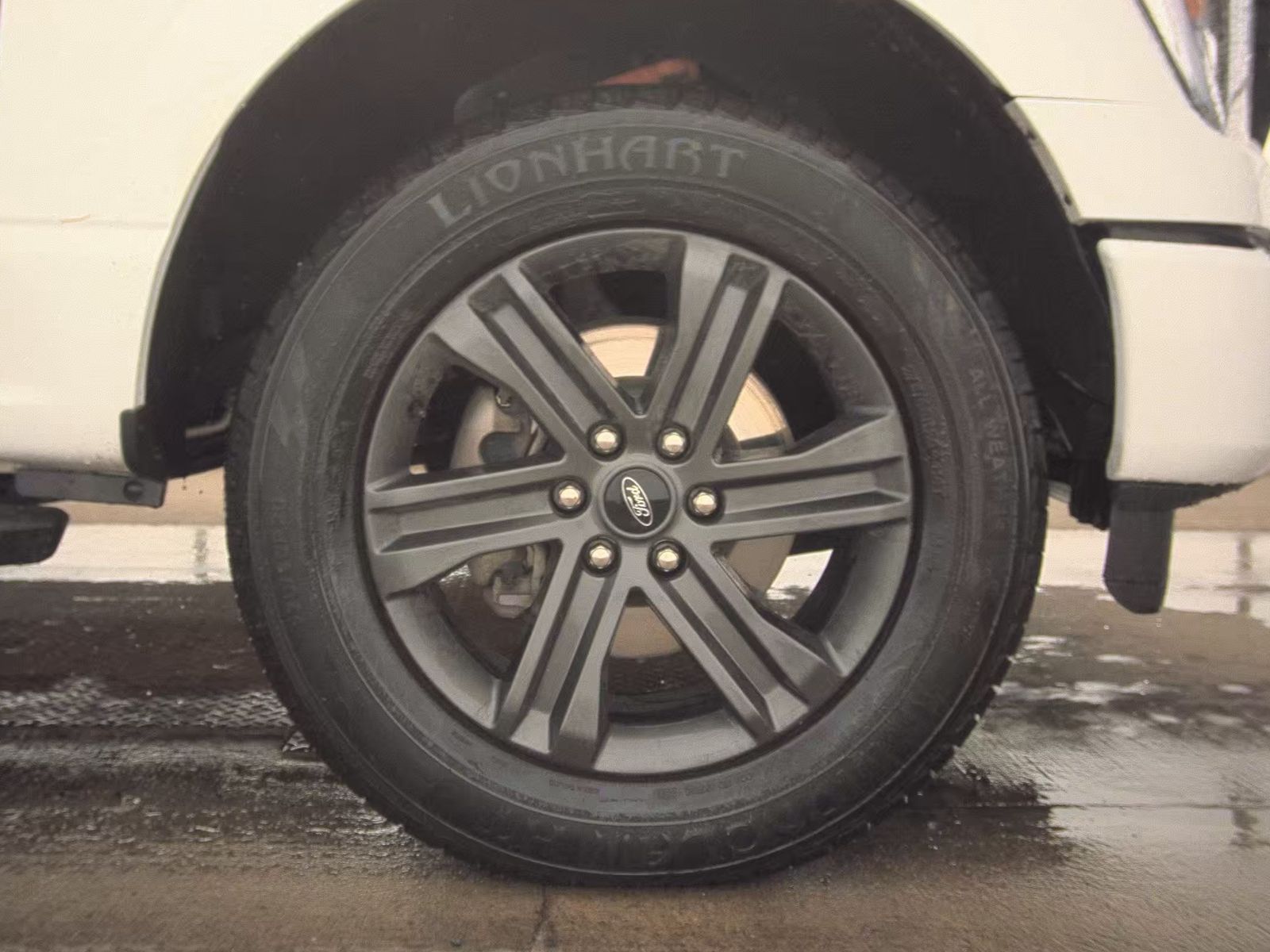 2023 Ford F-150 Hybrid XLT AWD