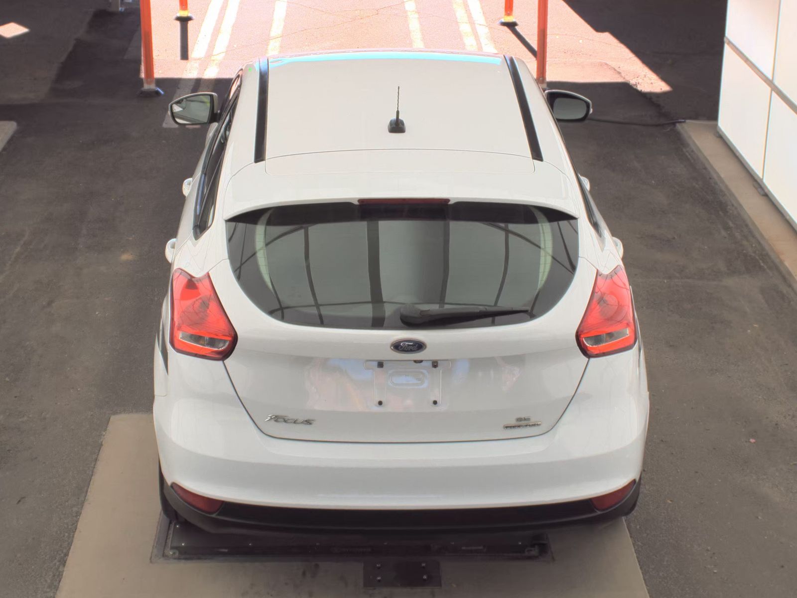 2016 Ford Focus SE FWD