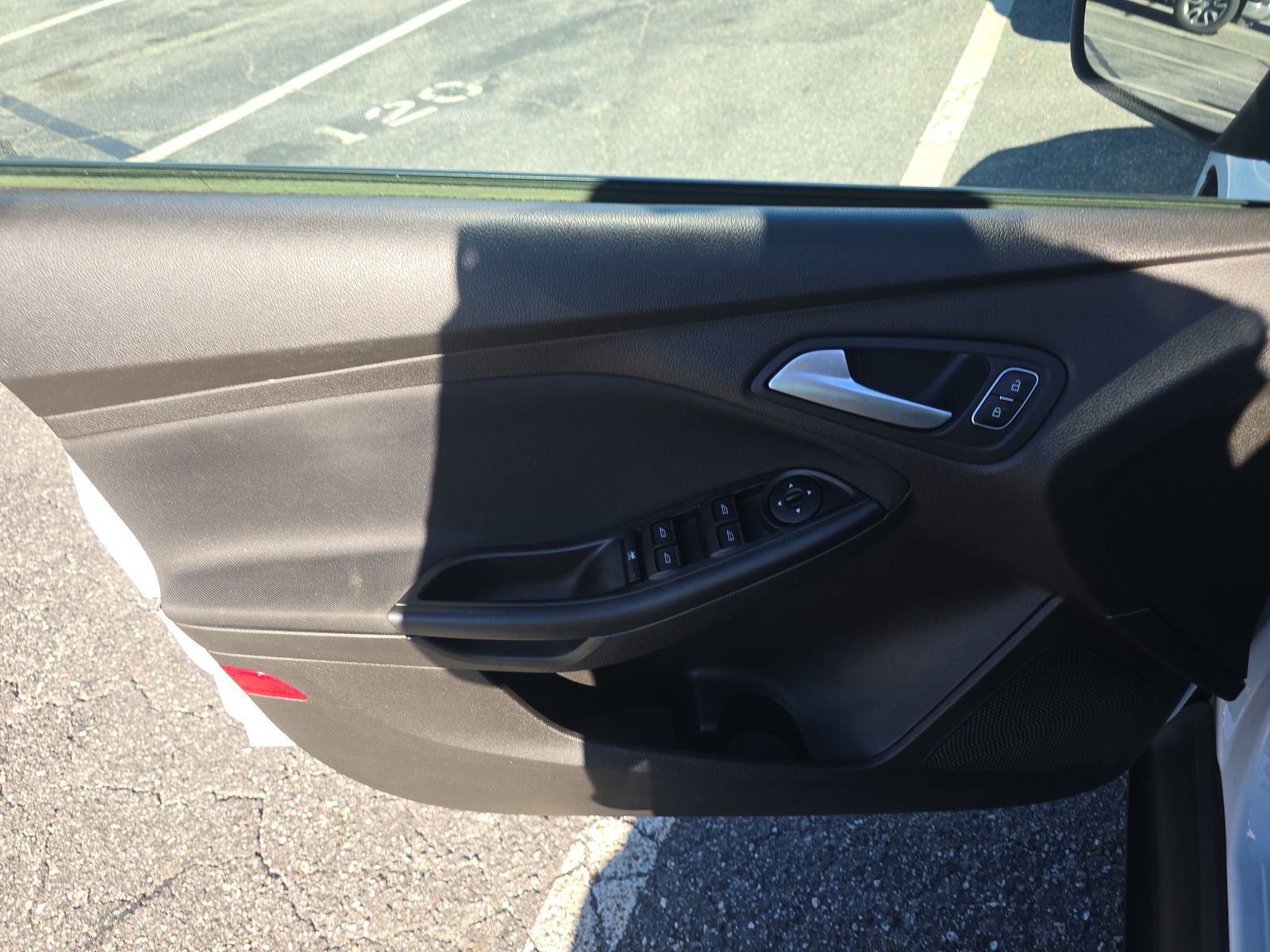 2016 Ford Focus SE FWD