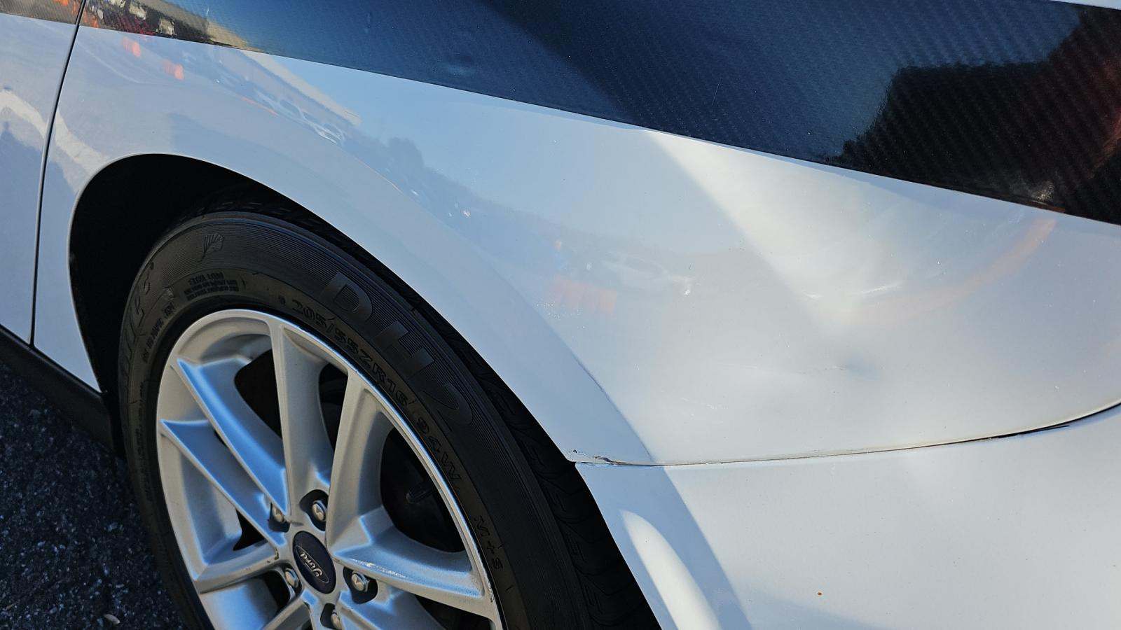 2016 Ford Focus SE FWD