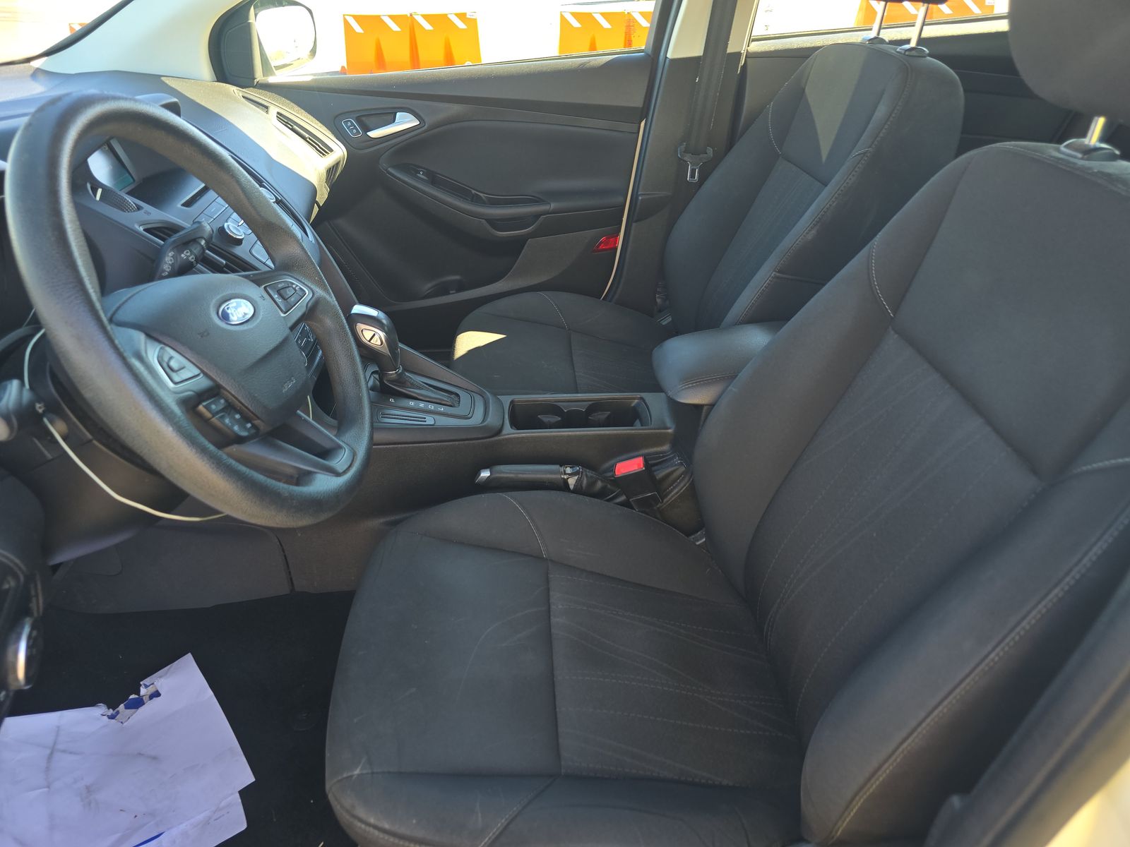 2016 Ford Focus SE FWD