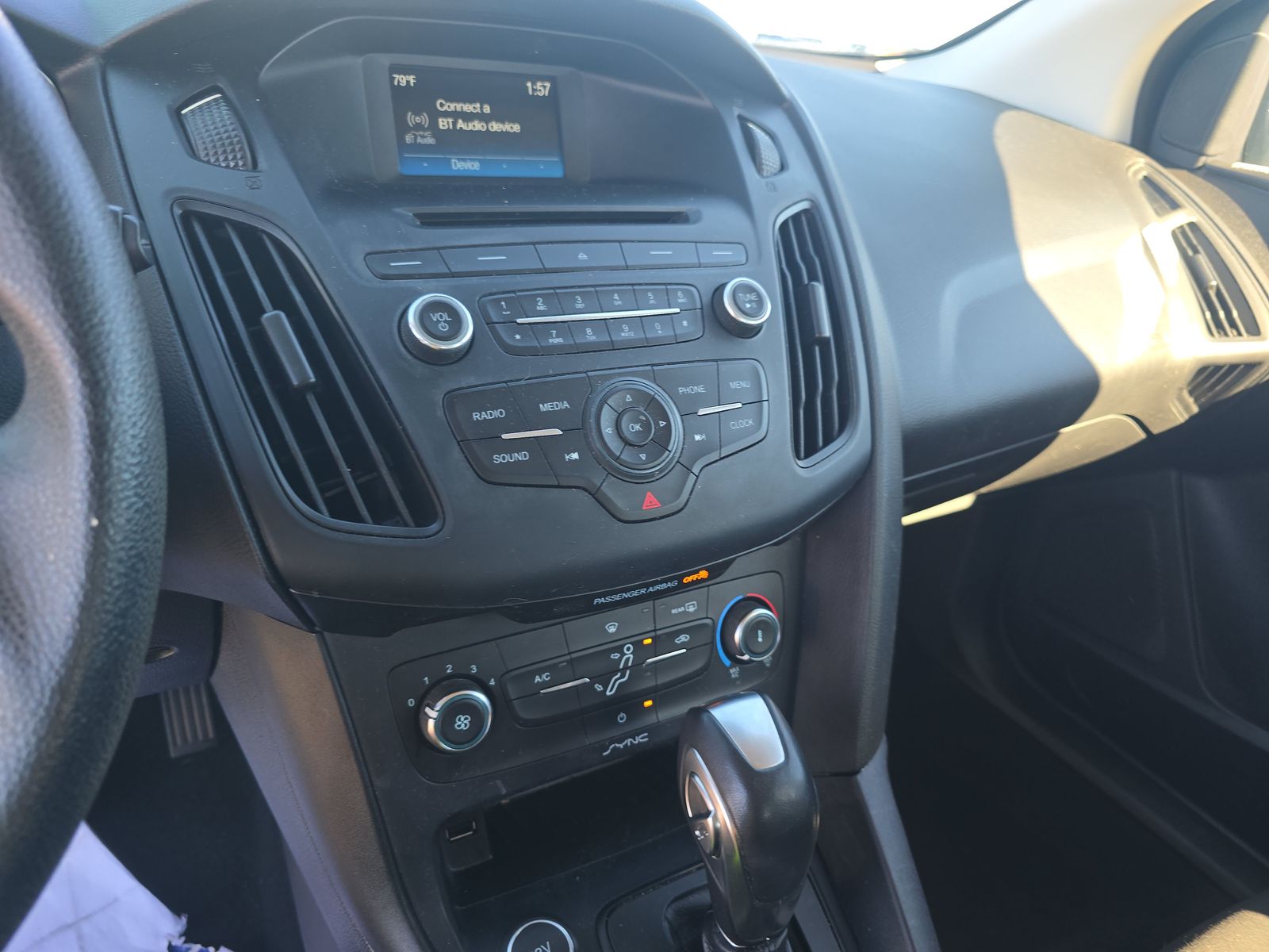 2016 Ford Focus SE FWD