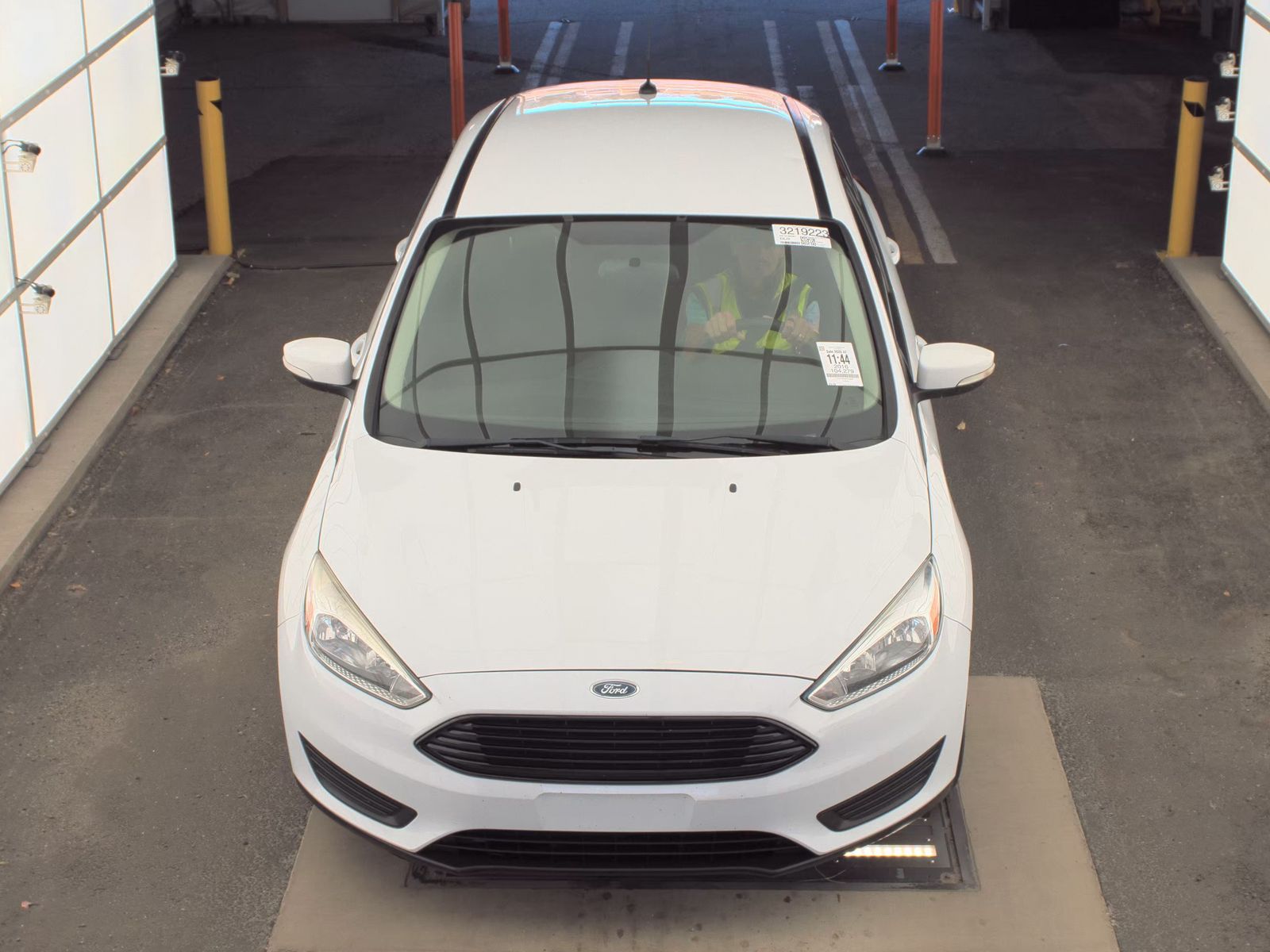 2016 Ford Focus SE FWD