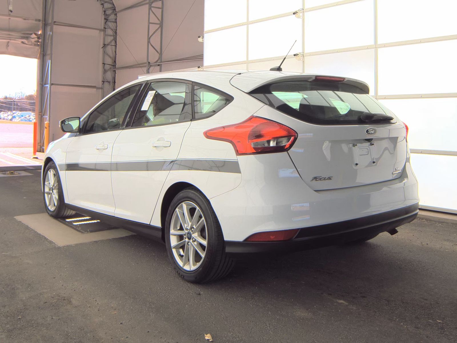 2016 Ford Focus SE FWD