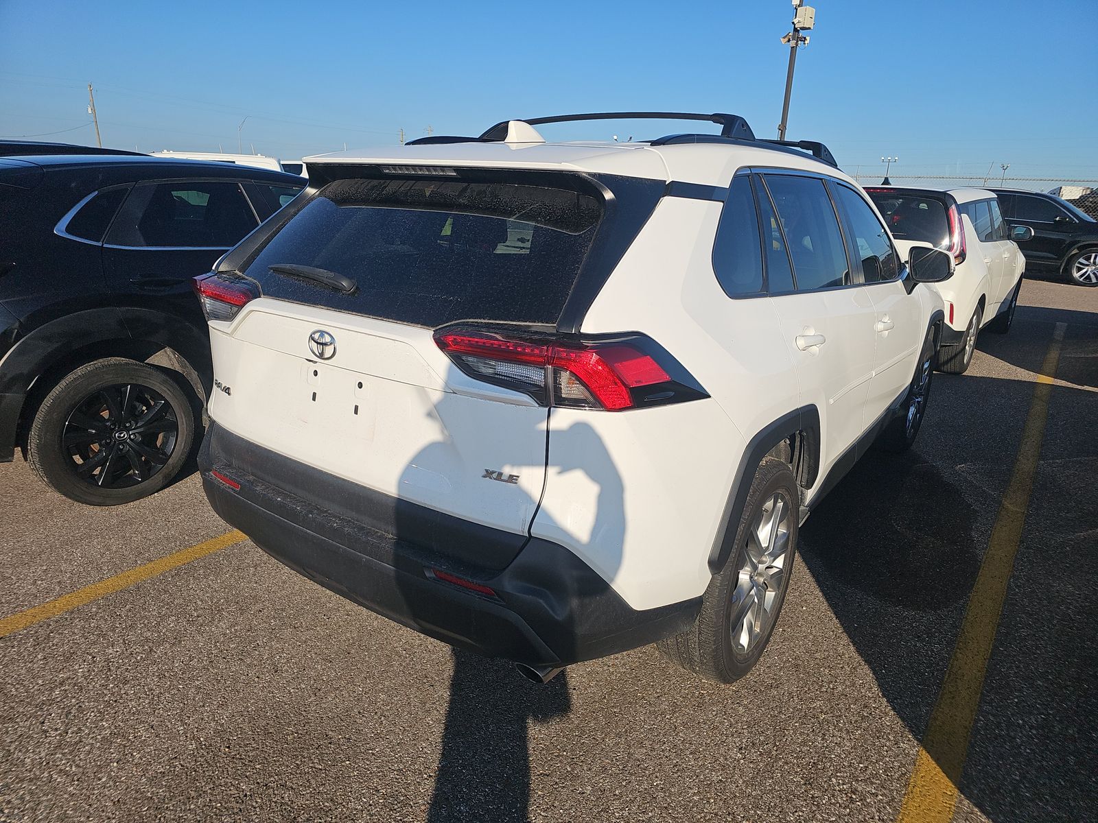 2020 Toyota RAV4 XLE Premium FWD