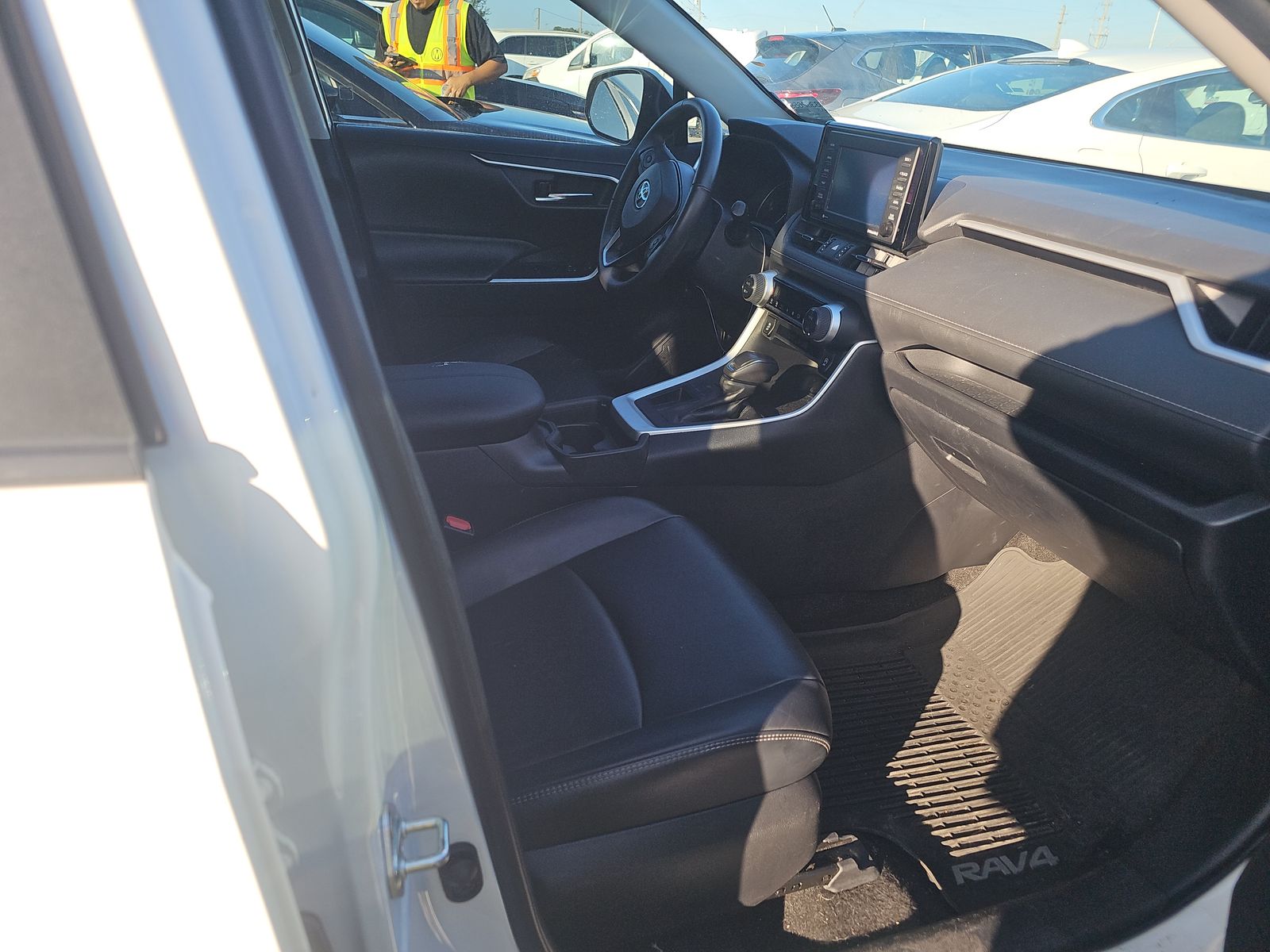 2020 Toyota RAV4 XLE Premium FWD