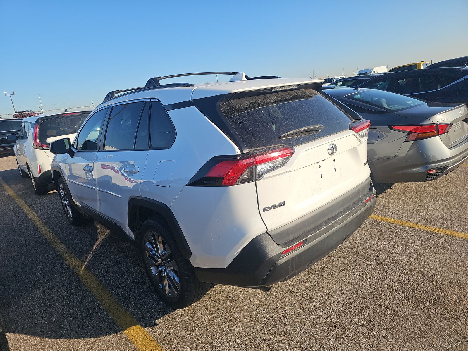 2020 Toyota RAV4 XLE Premium FWD