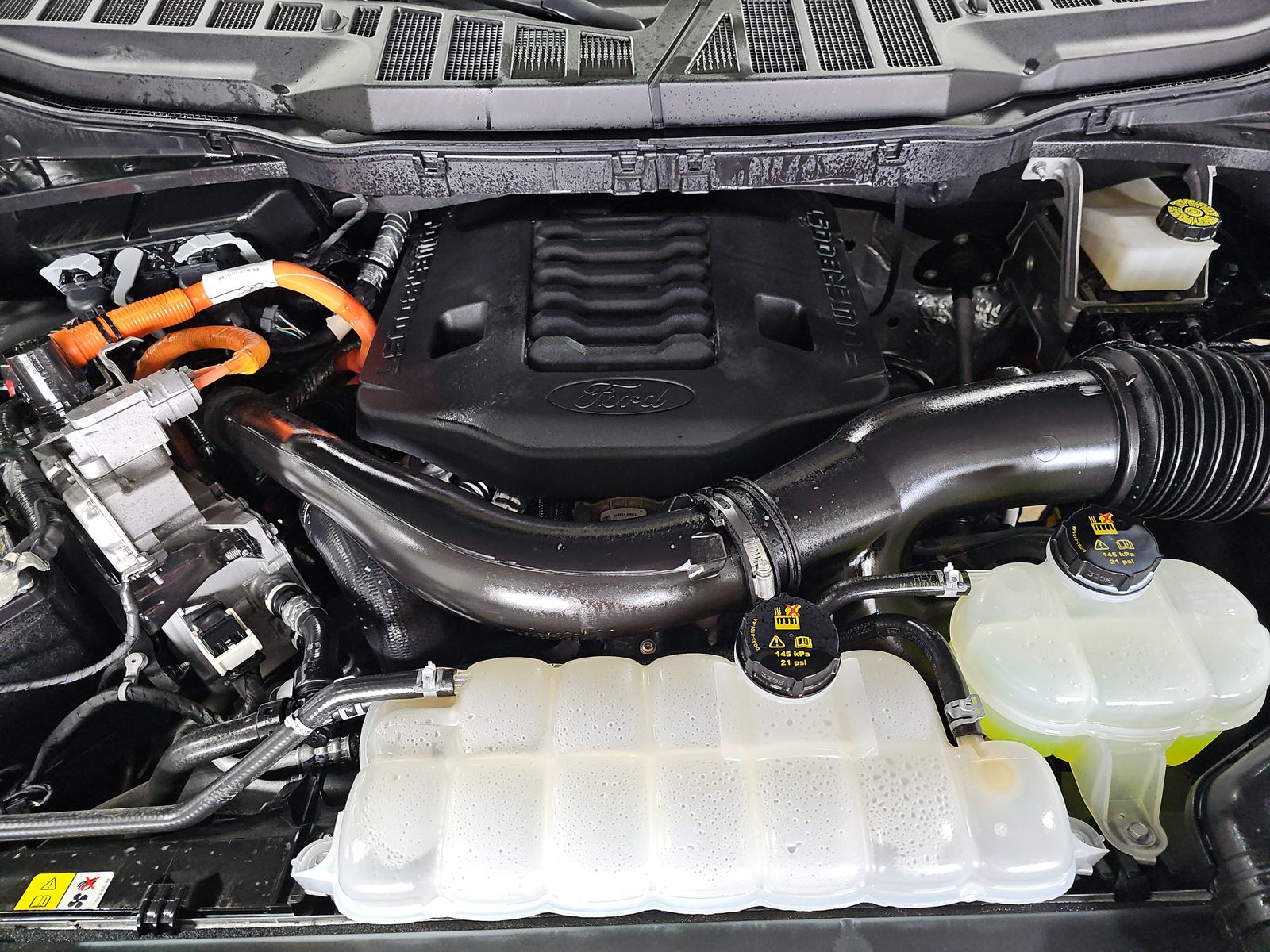 2023 Ford F-150 Hybrid Lariat AWD