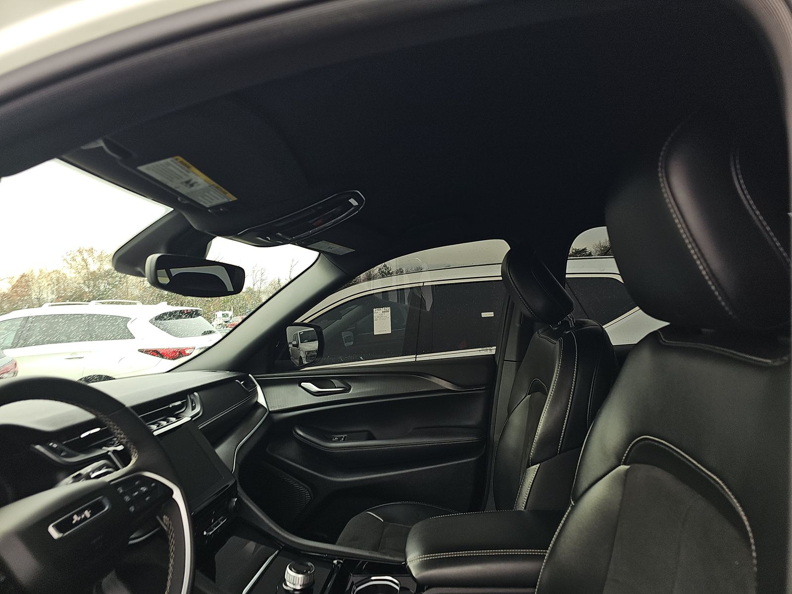 2024 Jeep Grand Cherokee Altitude AWD