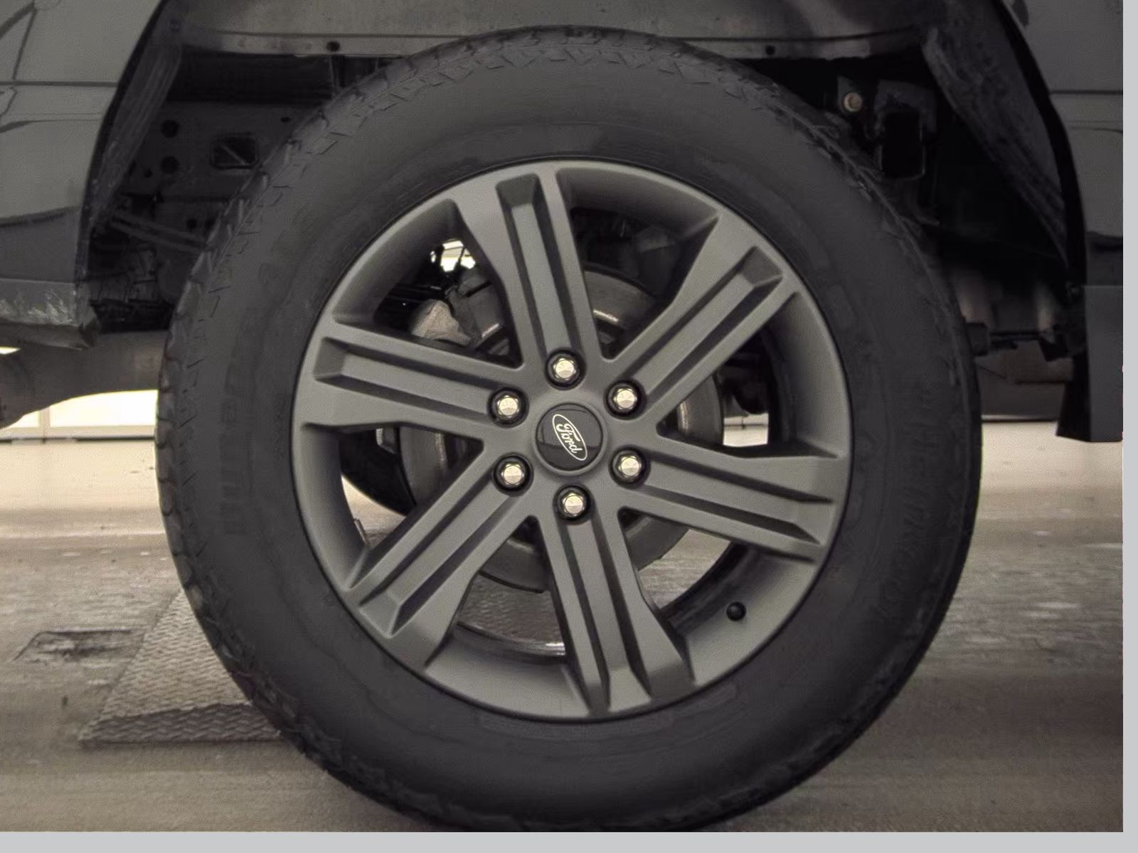 2023 Ford F-150 Hybrid Lariat AWD