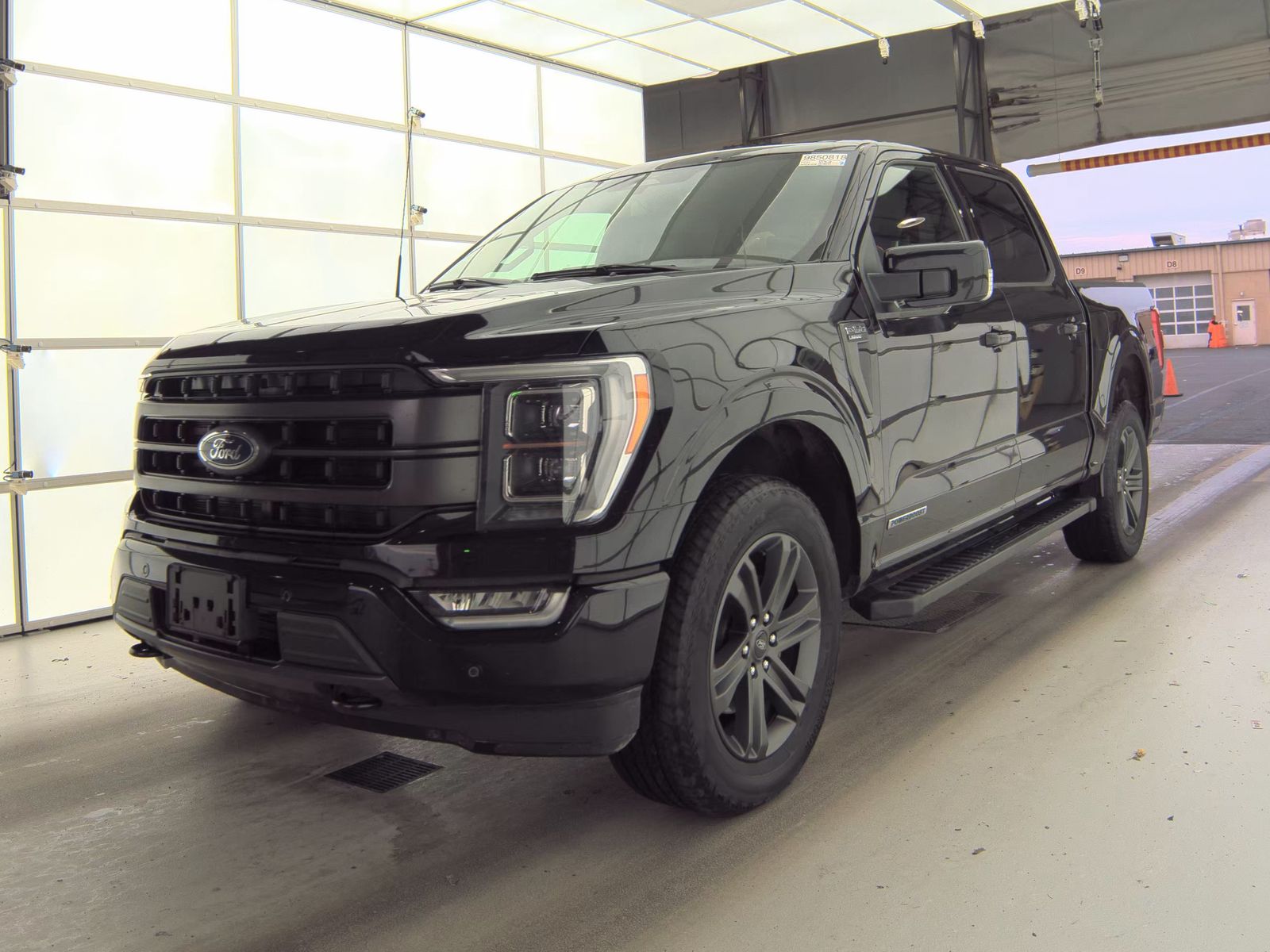 2023 Ford F-150 Hybrid Lariat AWD