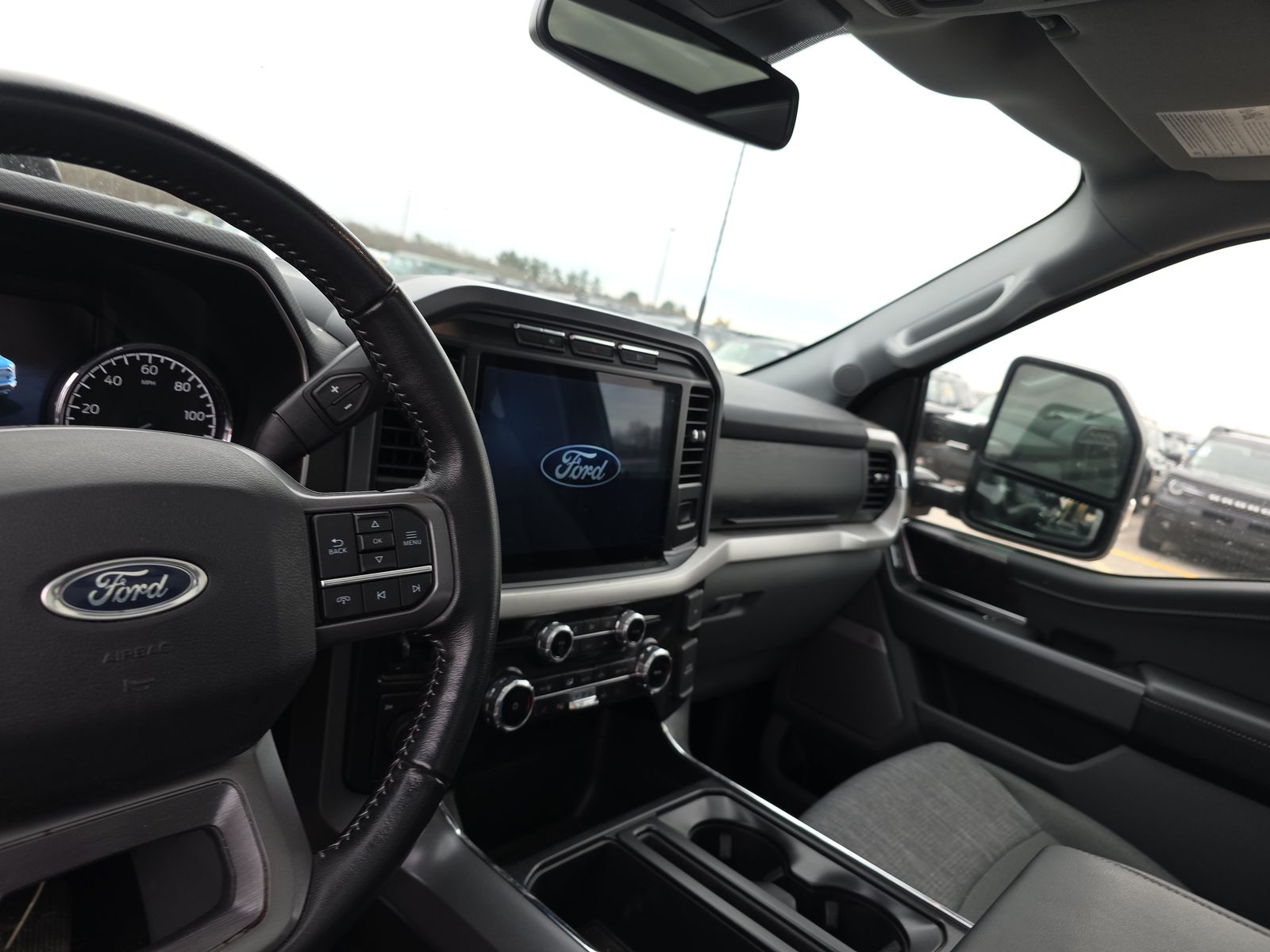 2022 Ford F-150 XLT AWD