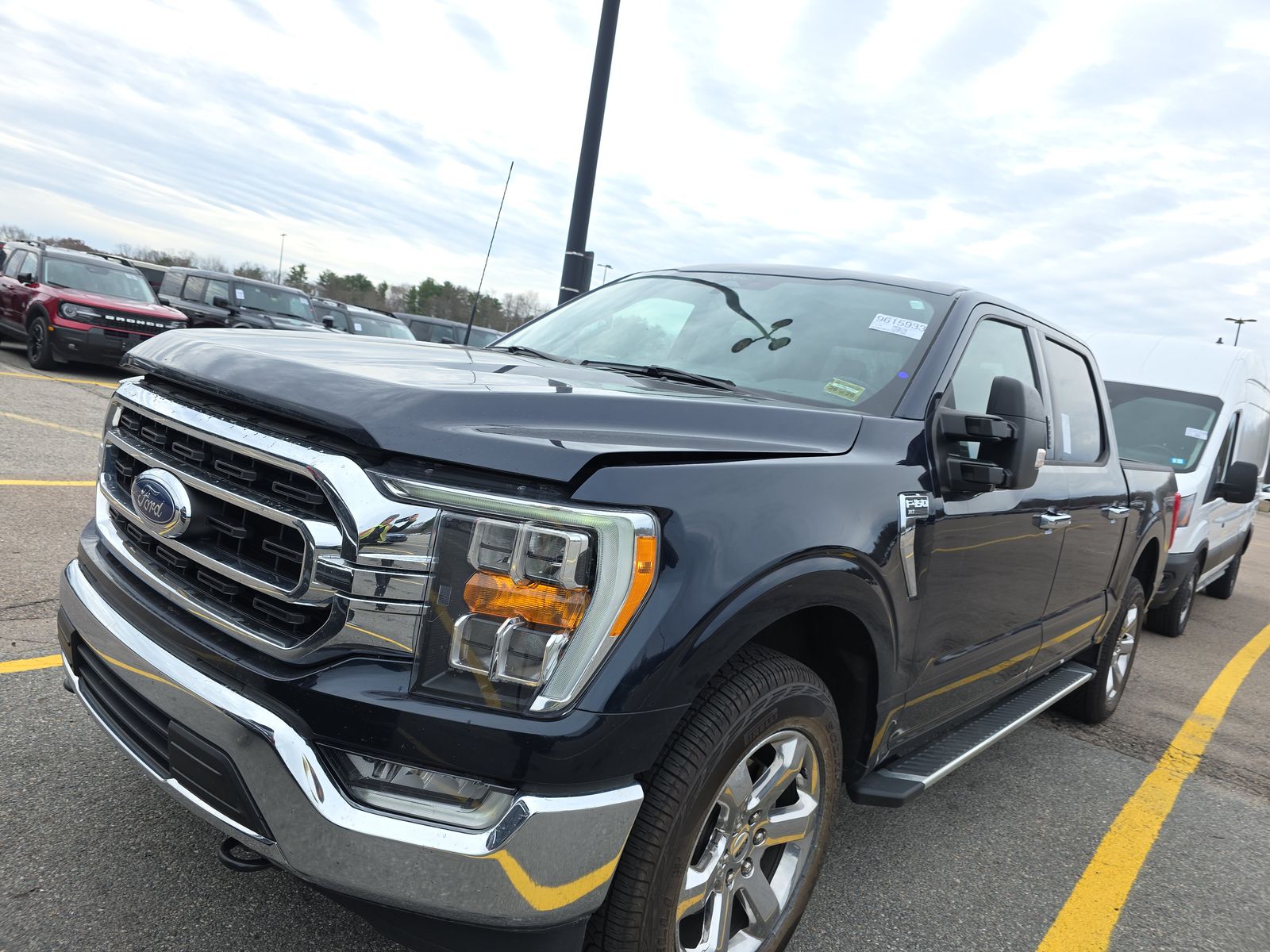 2022 Ford F-150 XLT AWD