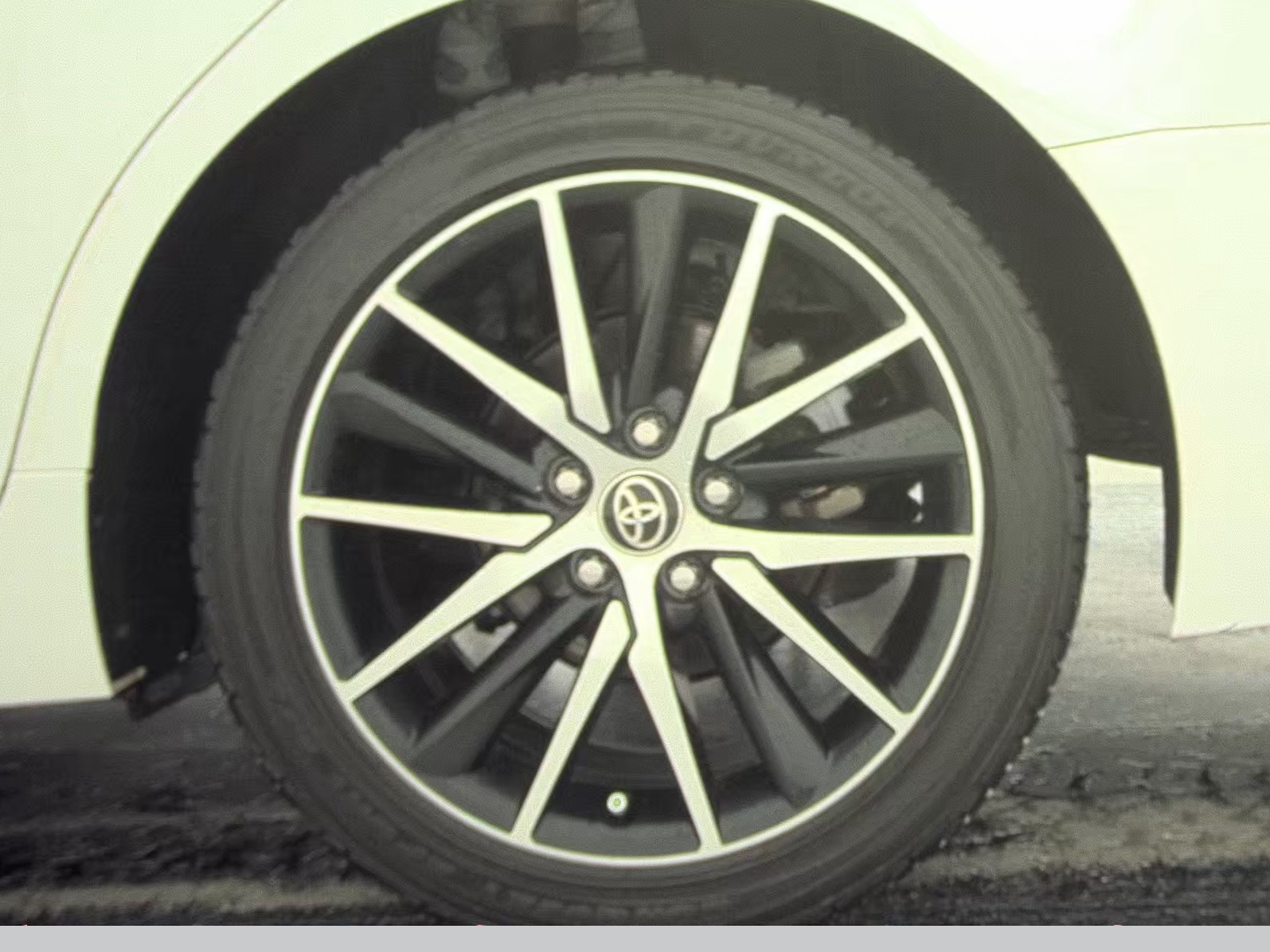 2023 Toyota Camry SE FWD