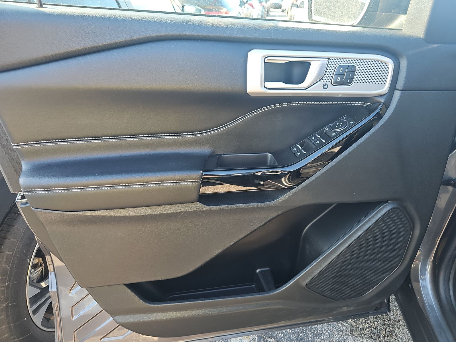 2022 Ford Explorer ST FWD