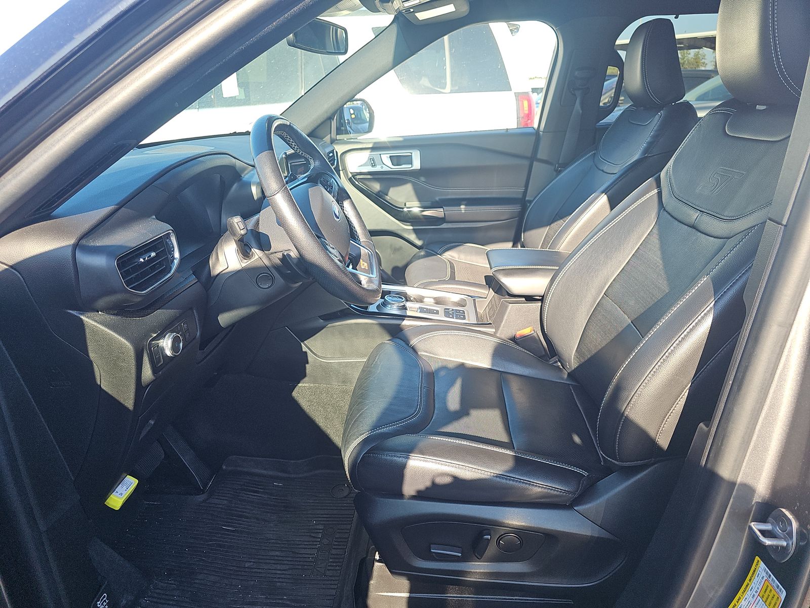 2022 Ford Explorer ST FWD