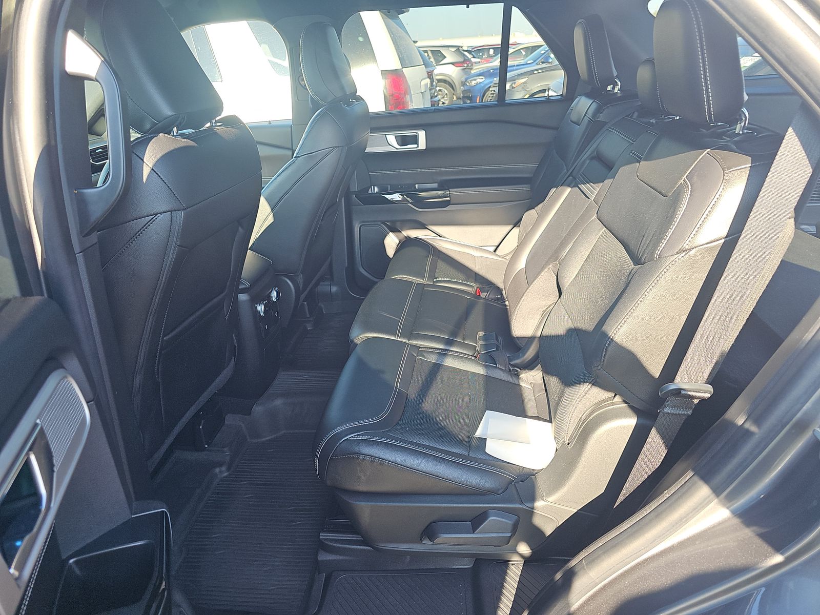 2022 Ford Explorer ST FWD