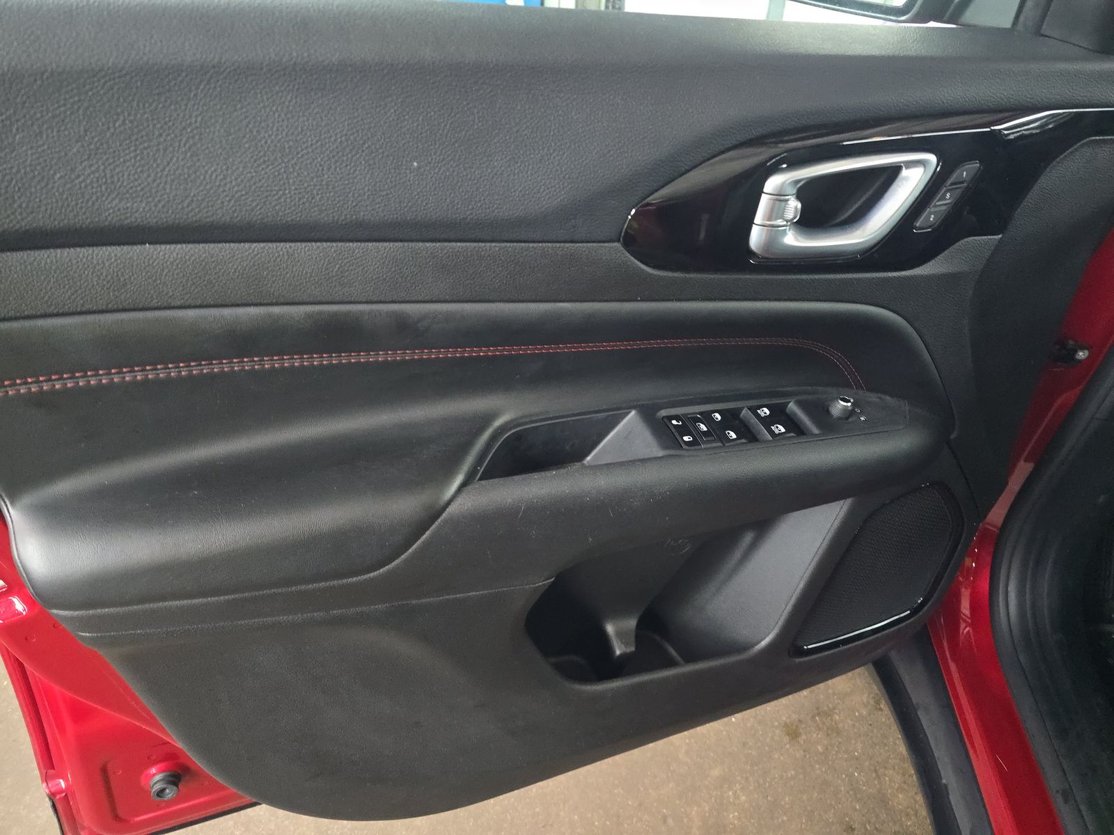 2025 Jeep Compass Trailhawk AWD