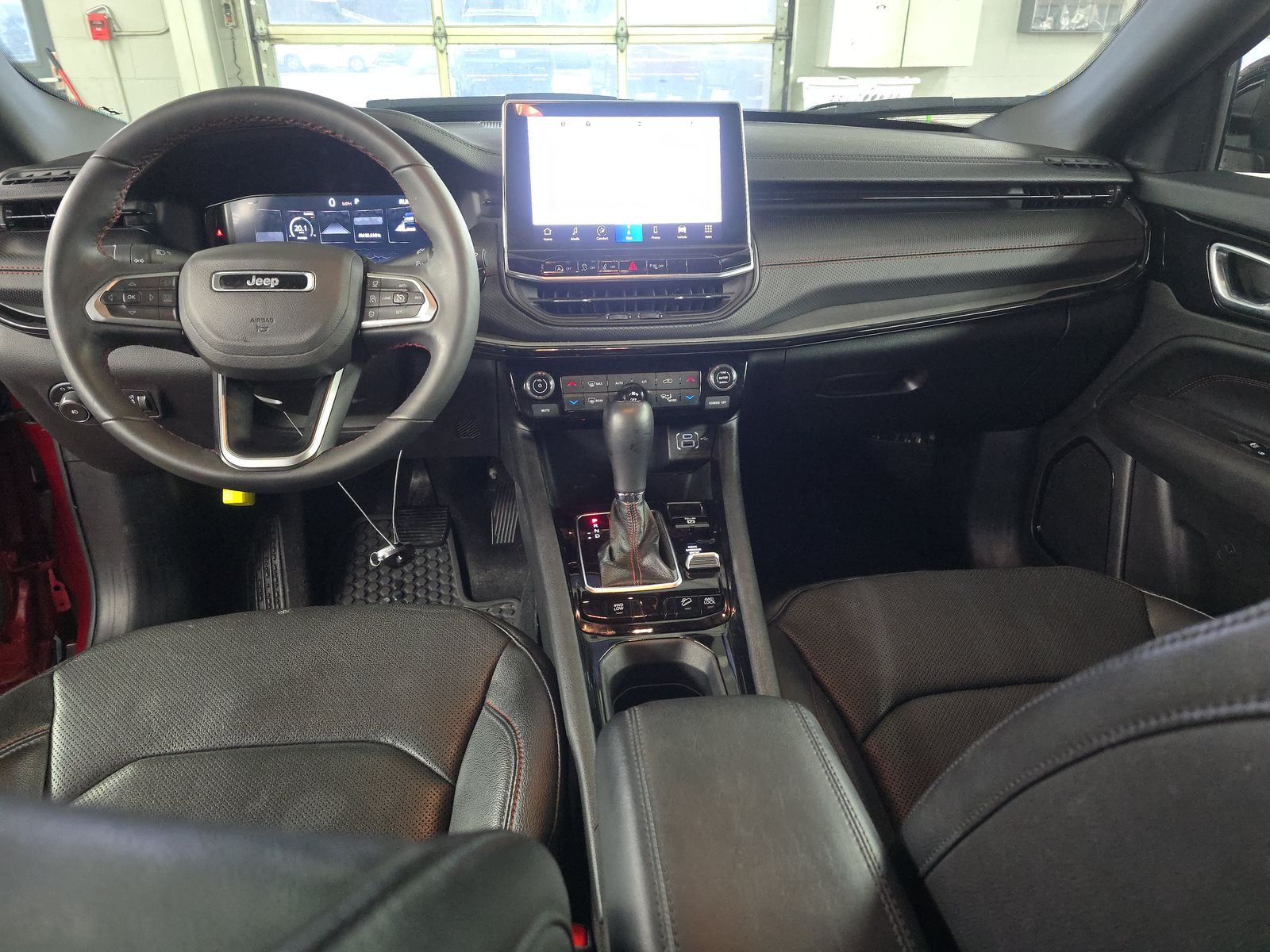 2025 Jeep Compass Trailhawk AWD