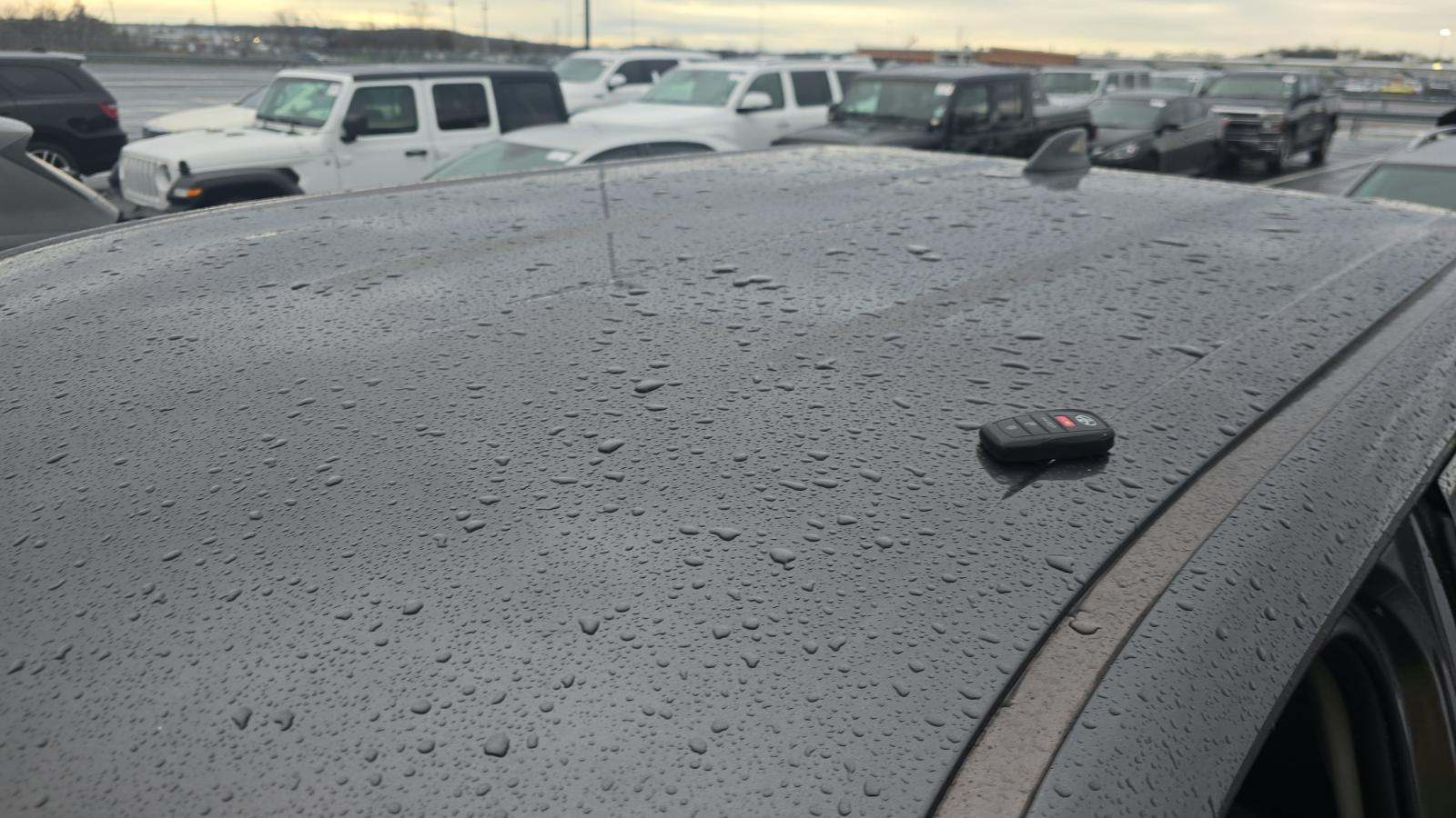 2022 Toyota Tundra SR5 AWD