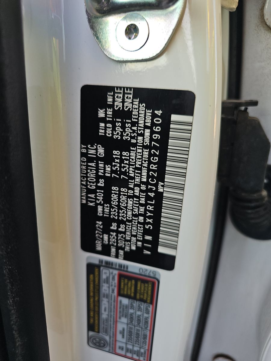 2024 Kia Sorento S FWD