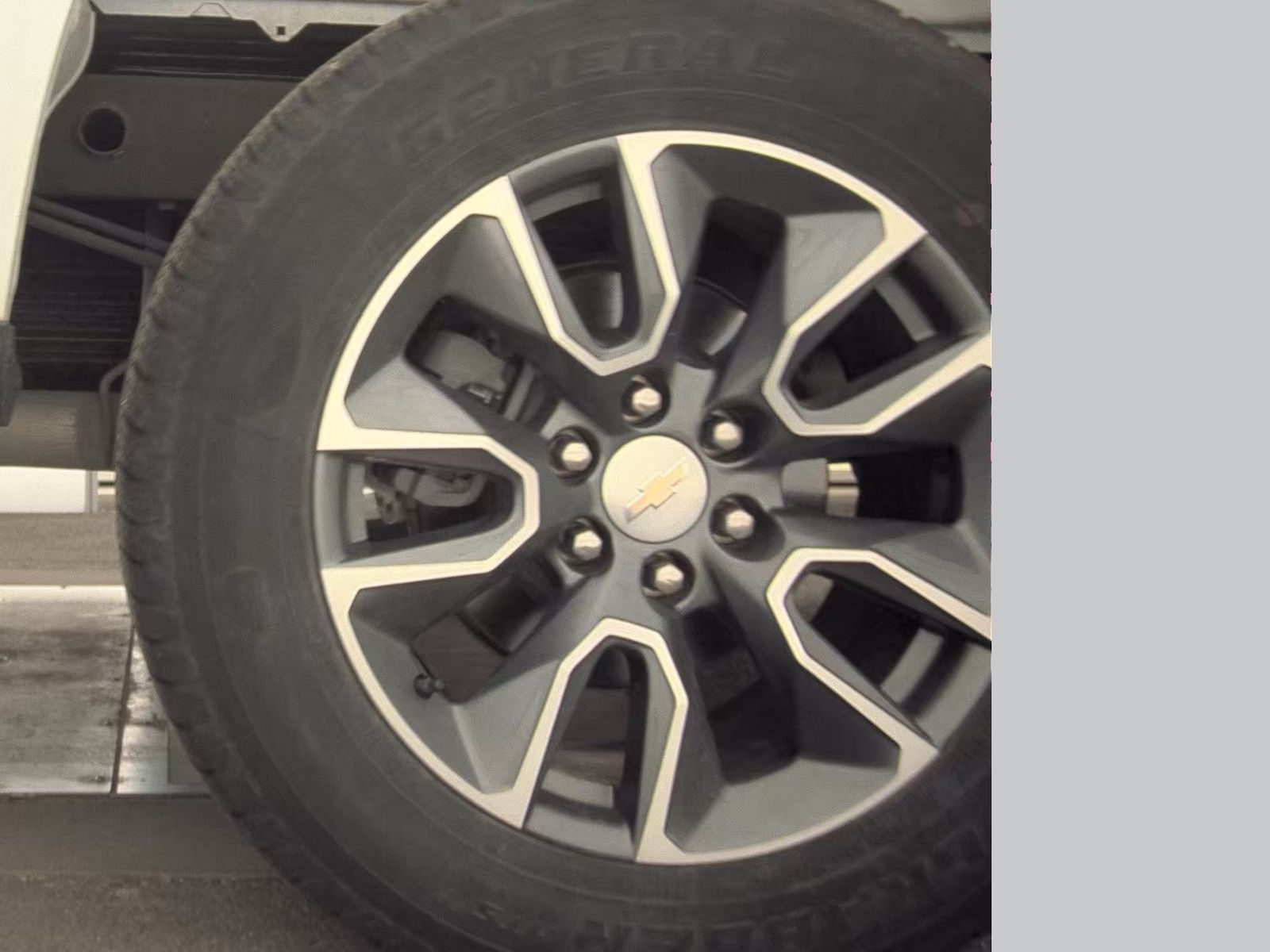 2022 Chevrolet Silverado 1500 LT AWD