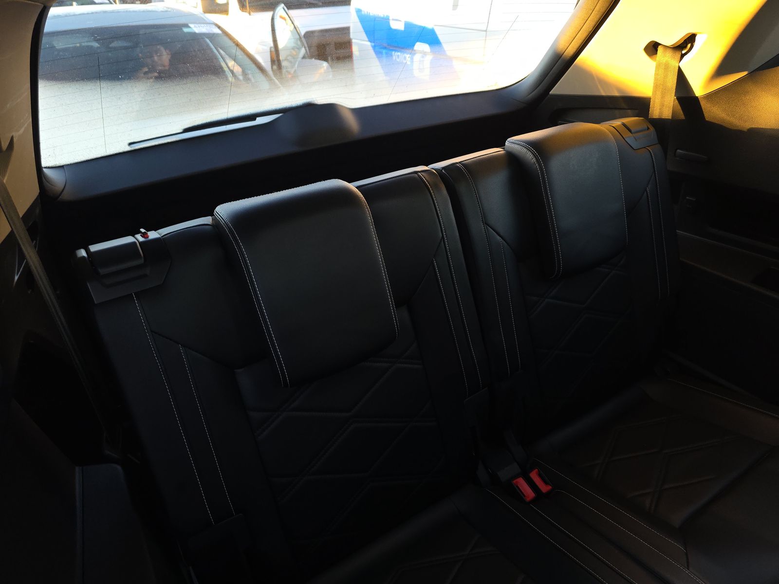 2024 Volkswagen Atlas 2.0T SE AWD